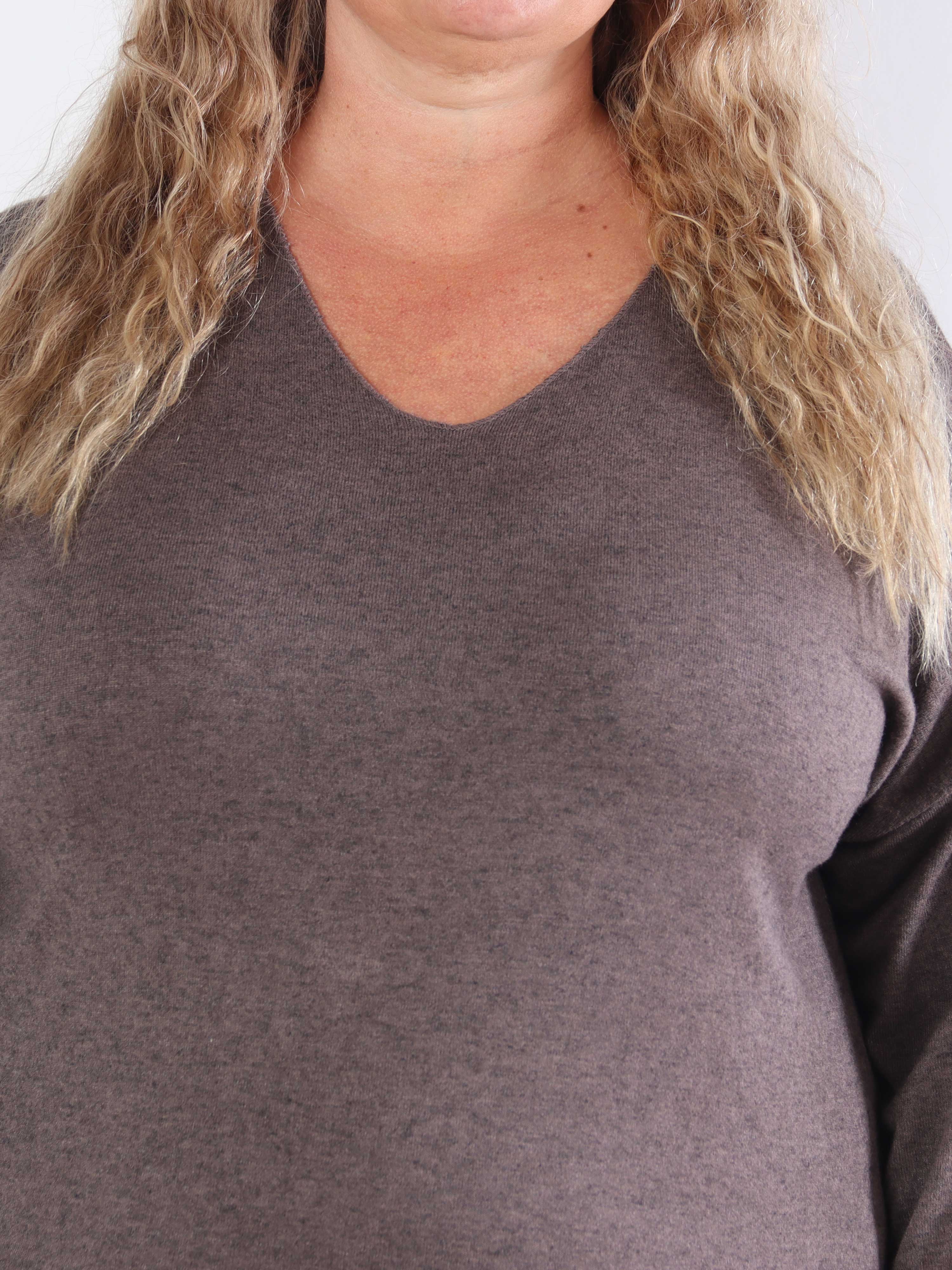 Djamila Long - Mega blød plus size kjole i viskose med v-udskæring