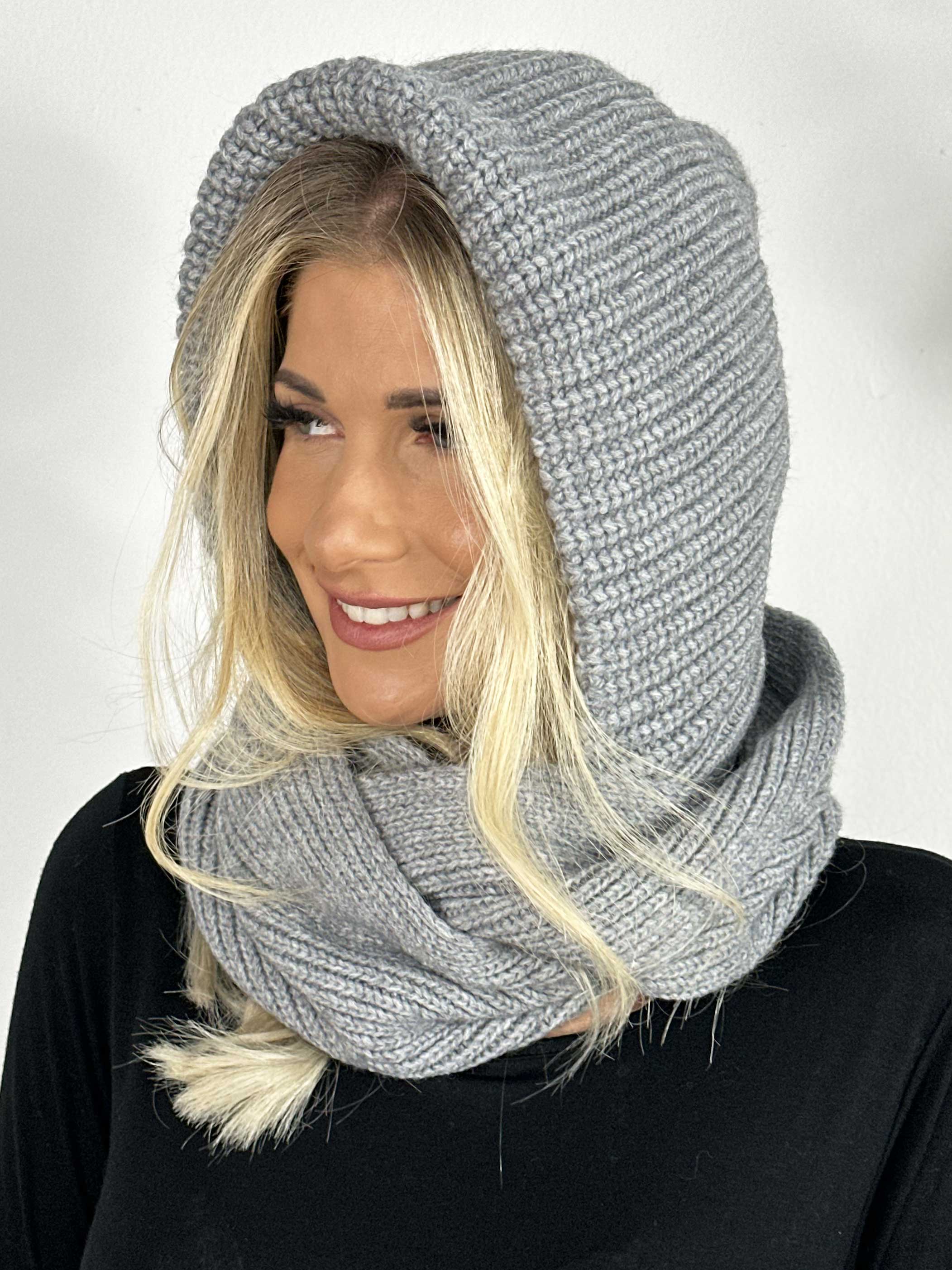 Asmita - Blødt halstørklæde med hætte