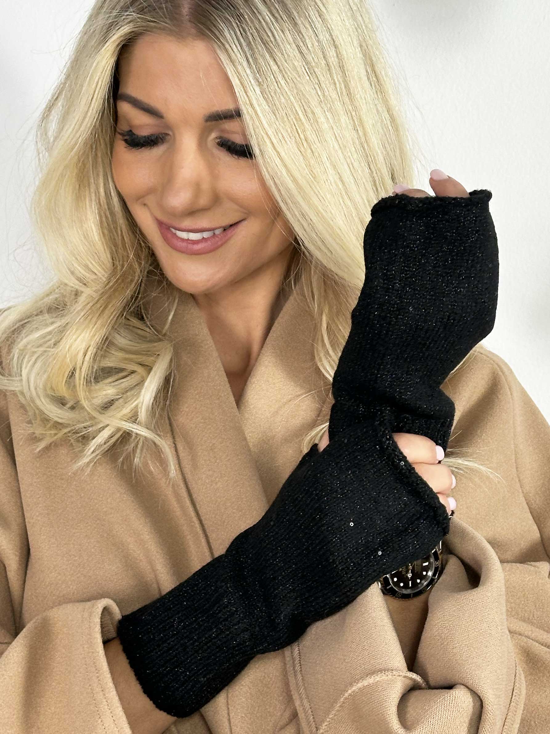 Myra - Handsker med glimmertråde og pailletter