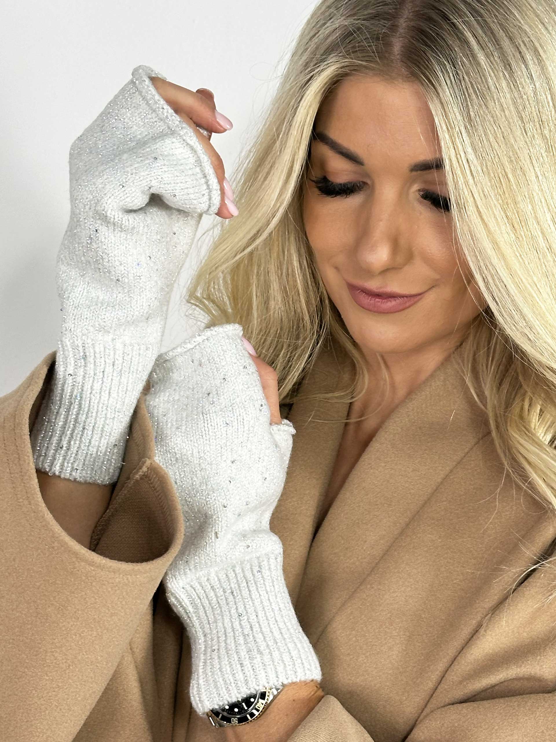 Myra - Handsker med glimmertråde og pailletter