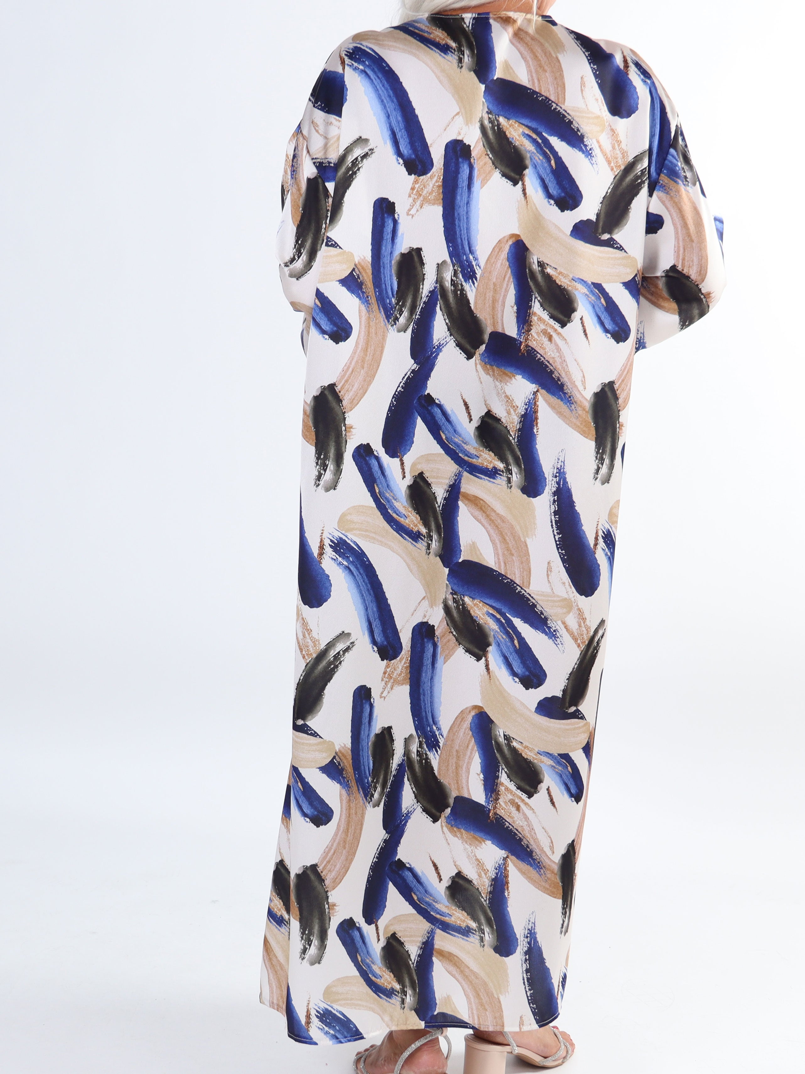 Ivanna - Lang mønstret plus size tunikakjole i silkelook