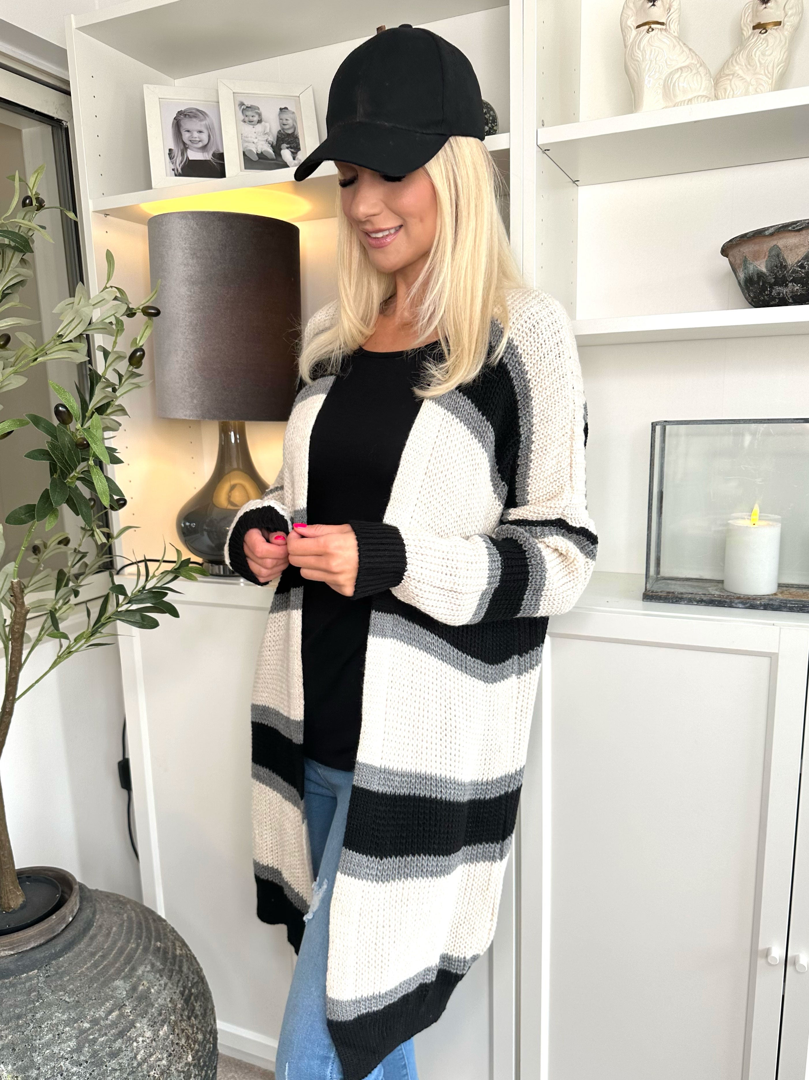 Kata - Flerfarvet stribet strikcardigan