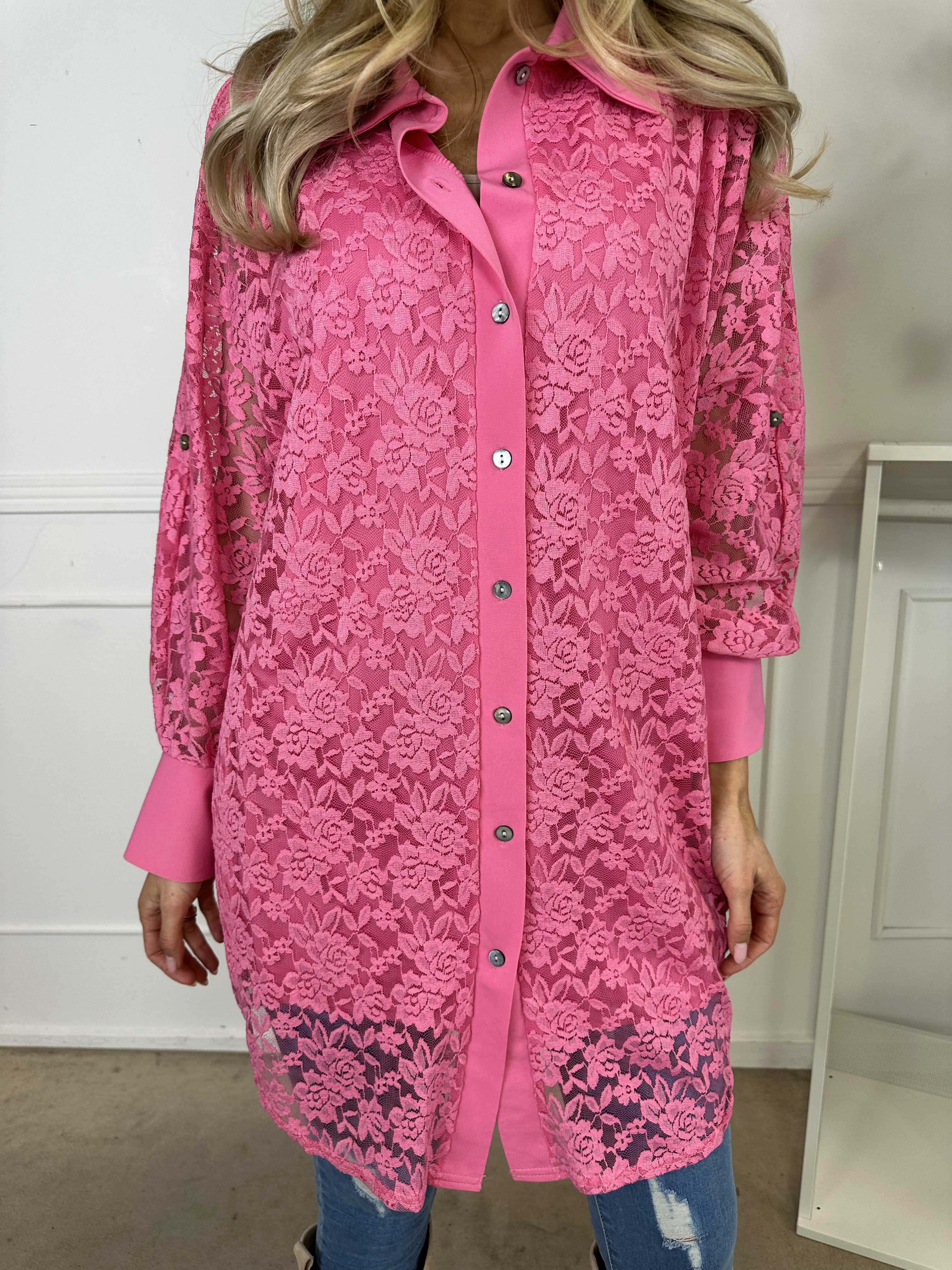 Katherine - Sød skjorte i blonder