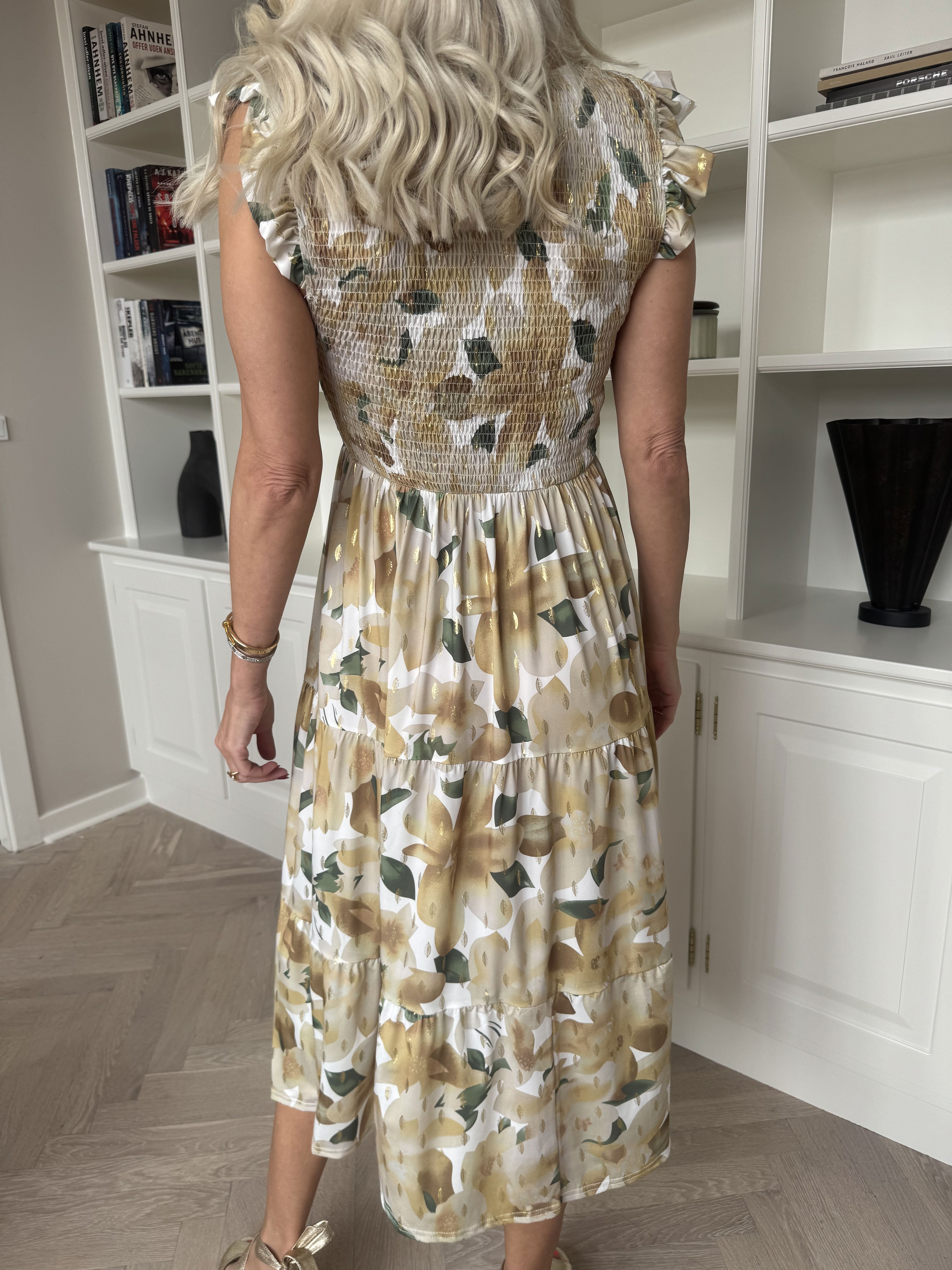 Kelly Floral Sleeveless - Blomstret kjole med smock over brystet