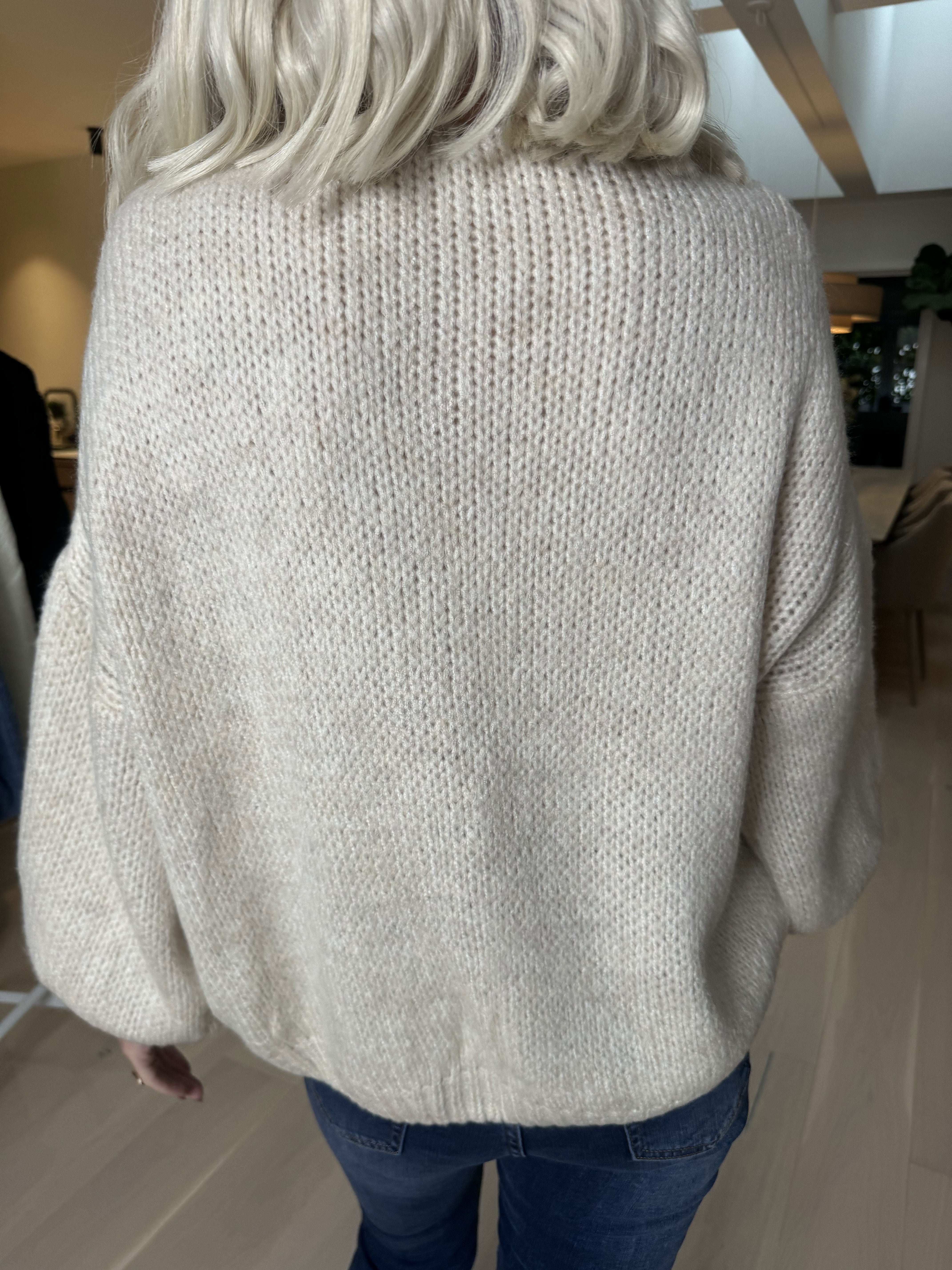 Kimberly - Sød tyk strikcardigan med sløjfer