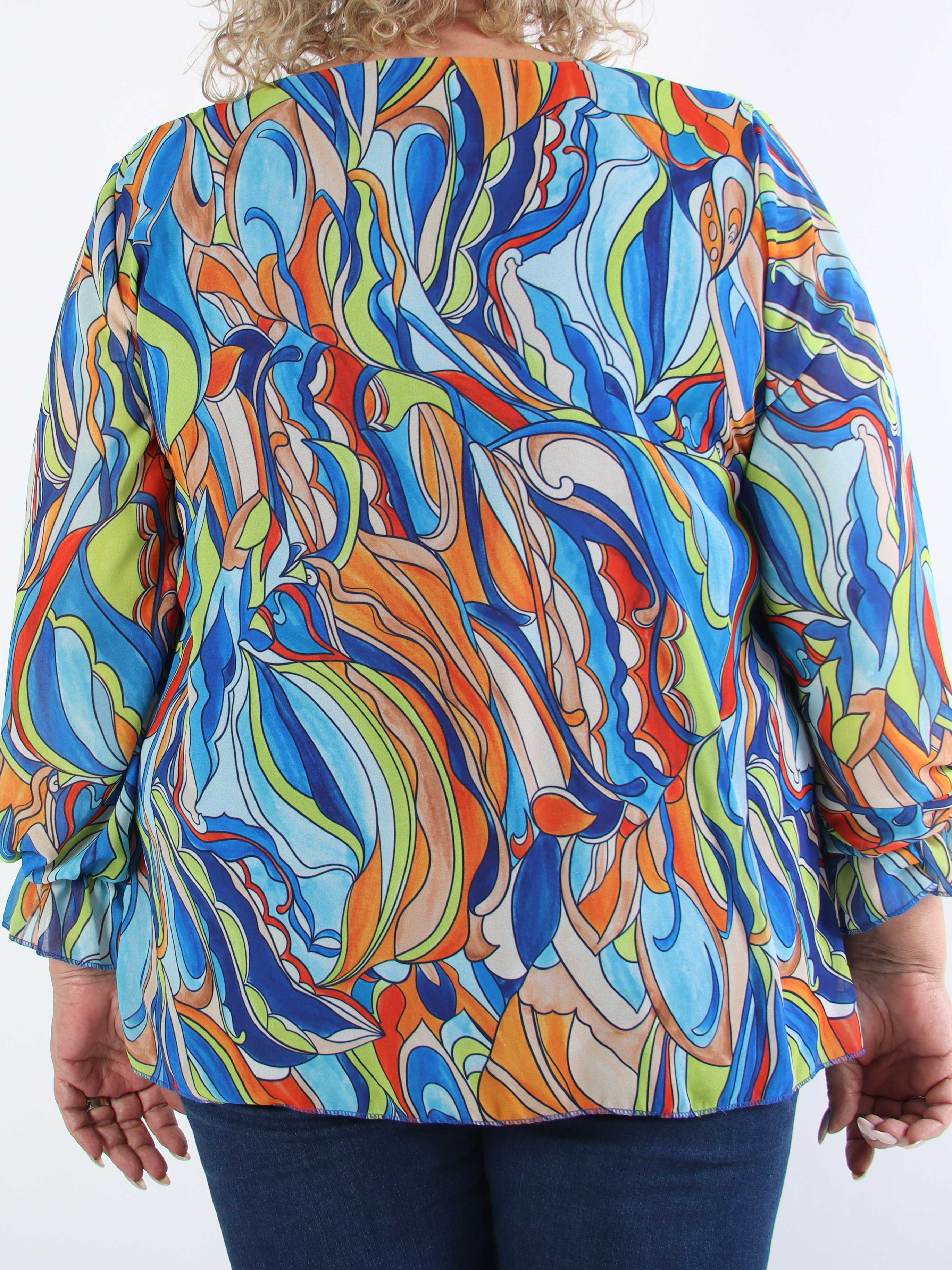 Lilia - Mønstret plisseret plus size bluse