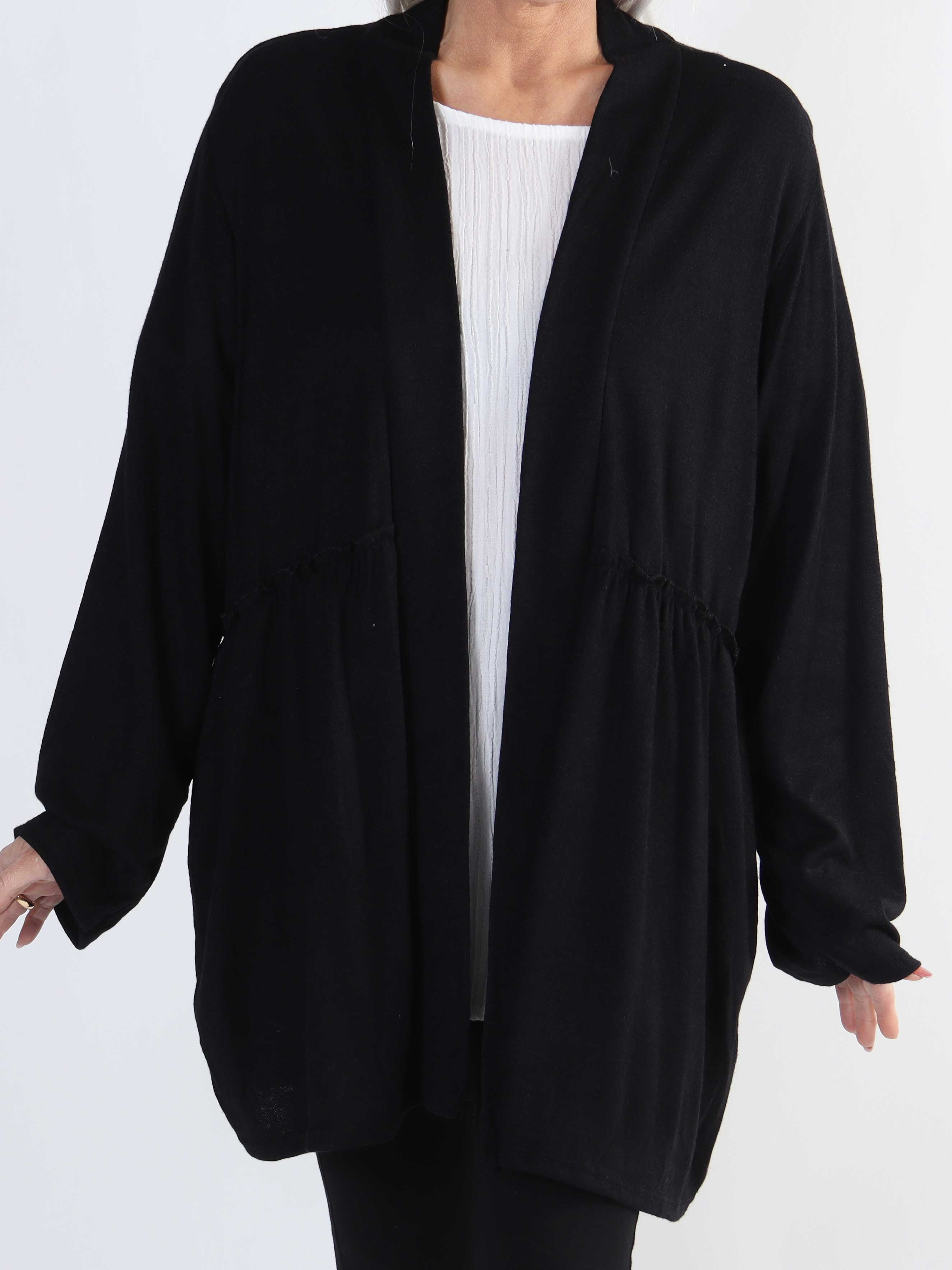 Lilja - Blød plus size cardigan med lille flæsekant