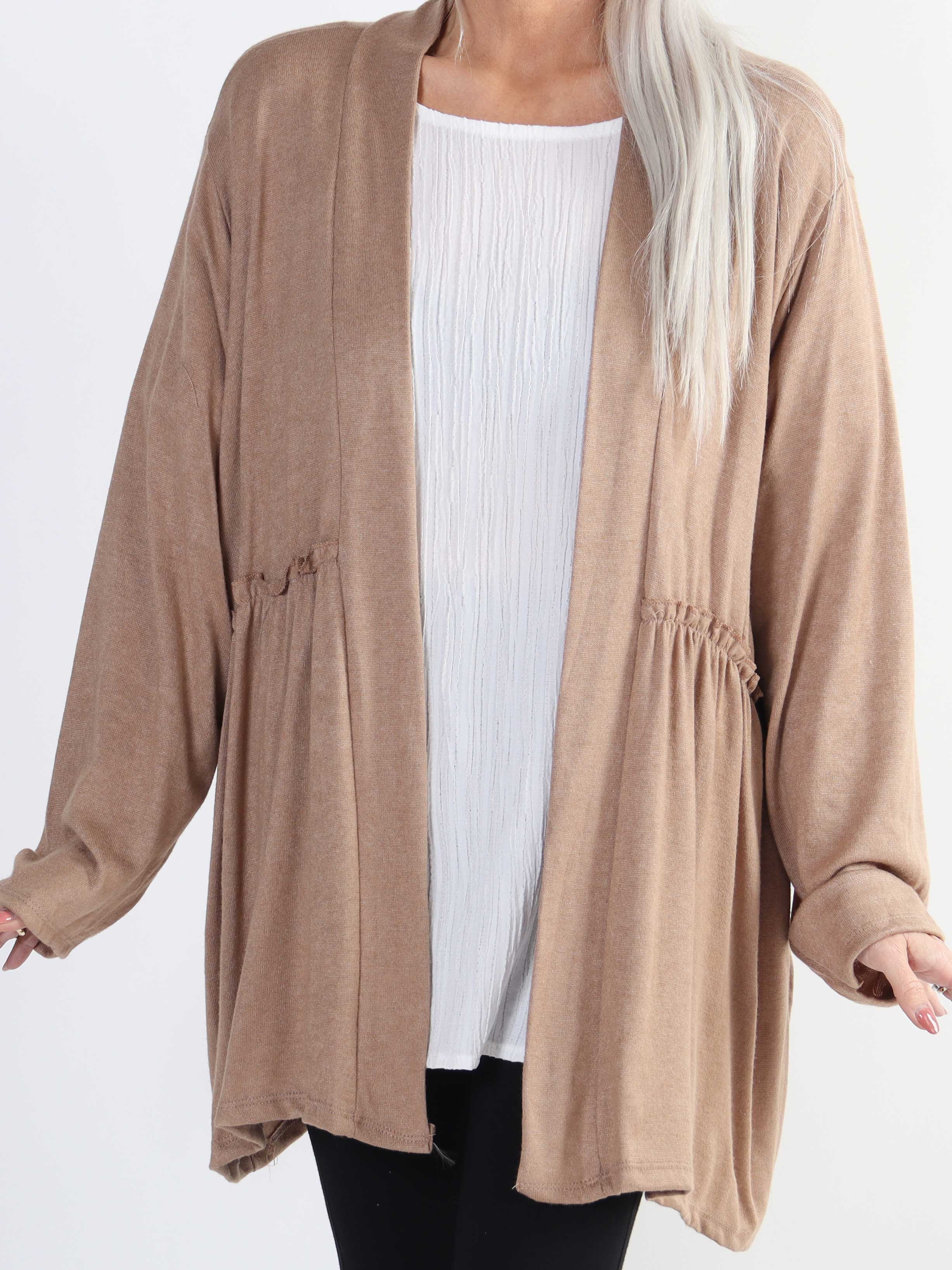 Lilja - Blød plus size cardigan med lille flæsekant