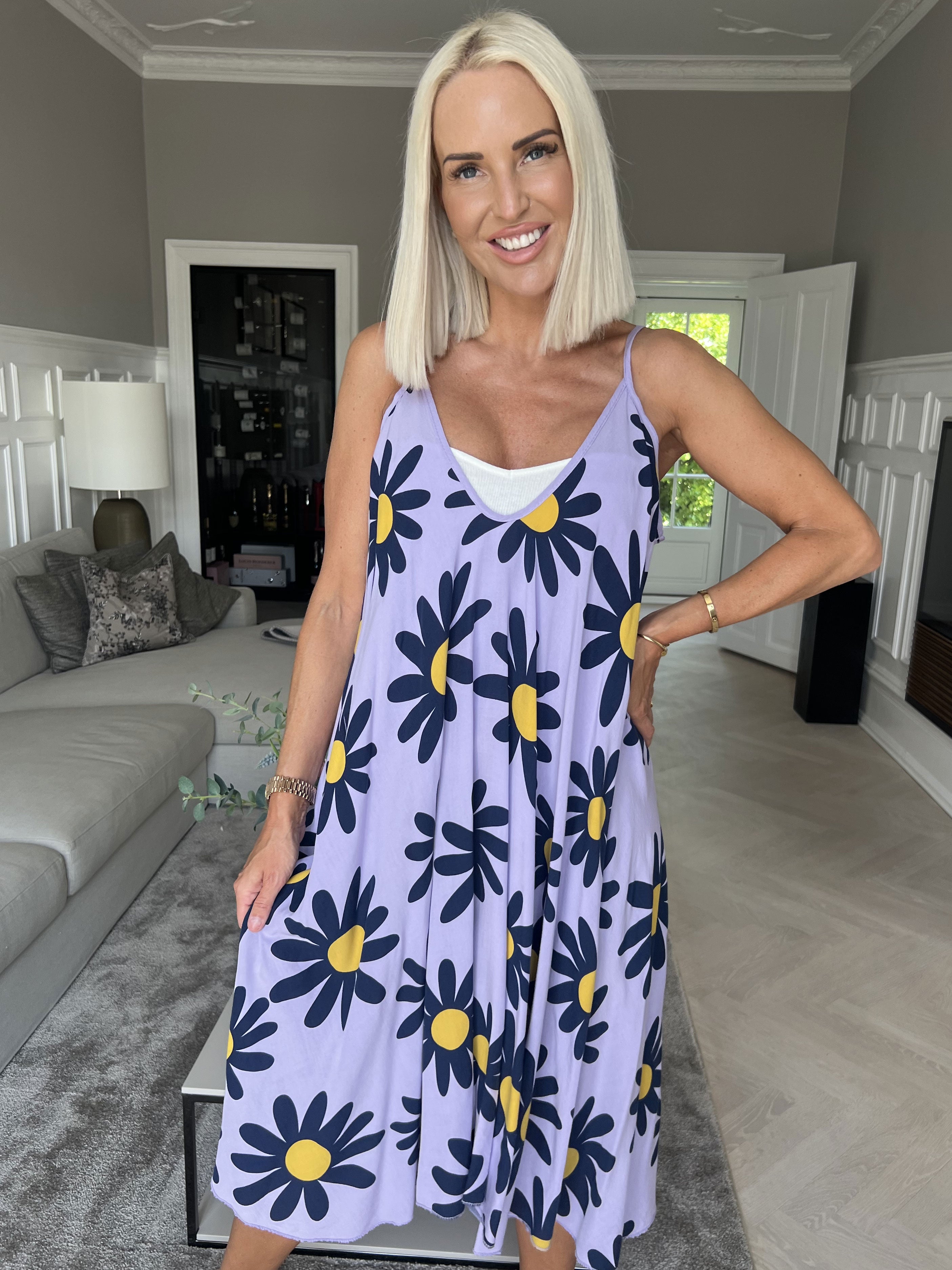 Maddie Sunflower - Sød stropkjole med blomstermotiver