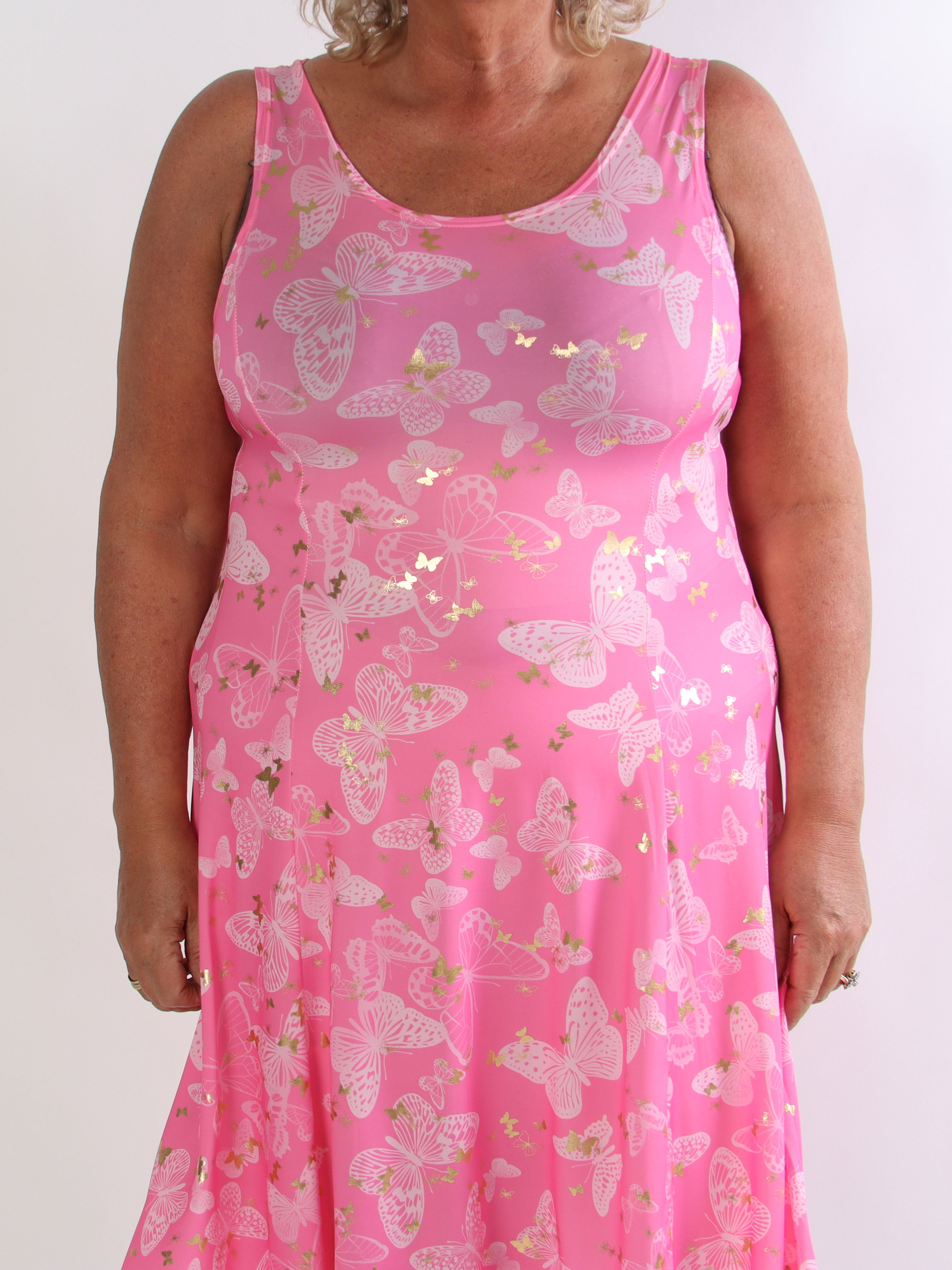 Maj Butterfly - Plus size sommerkjole i a-facon med sommerfugleprint