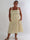 Marisol Stripe - Stribet plus size sommerkjole i viskose med smock henover brystet