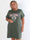 Meriam - Plus size t-shirtkjole med et cool, amerikansk inspireret print