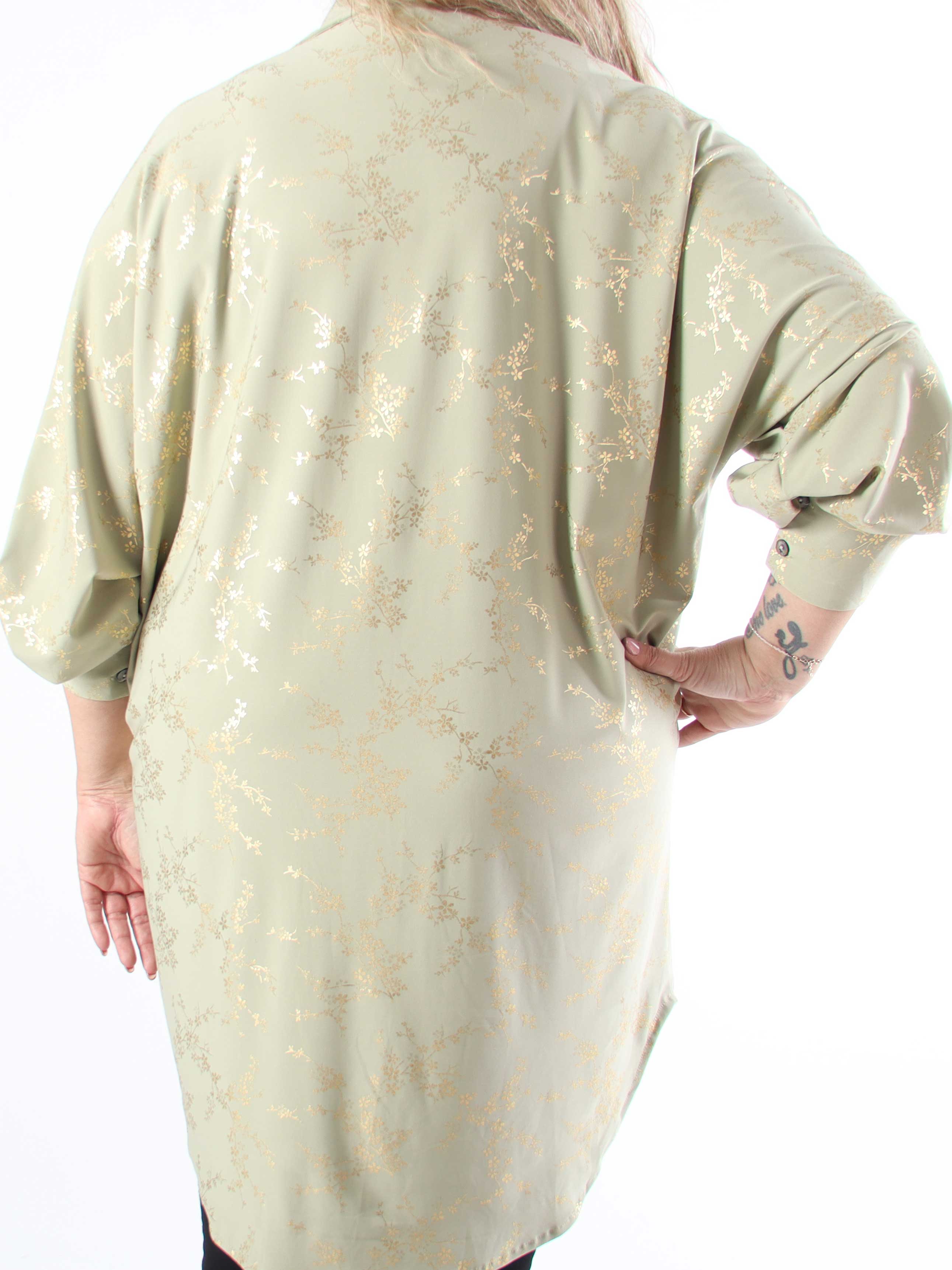 Mia Gold - Elastisk plus size skjortekjole med gulddetaljer