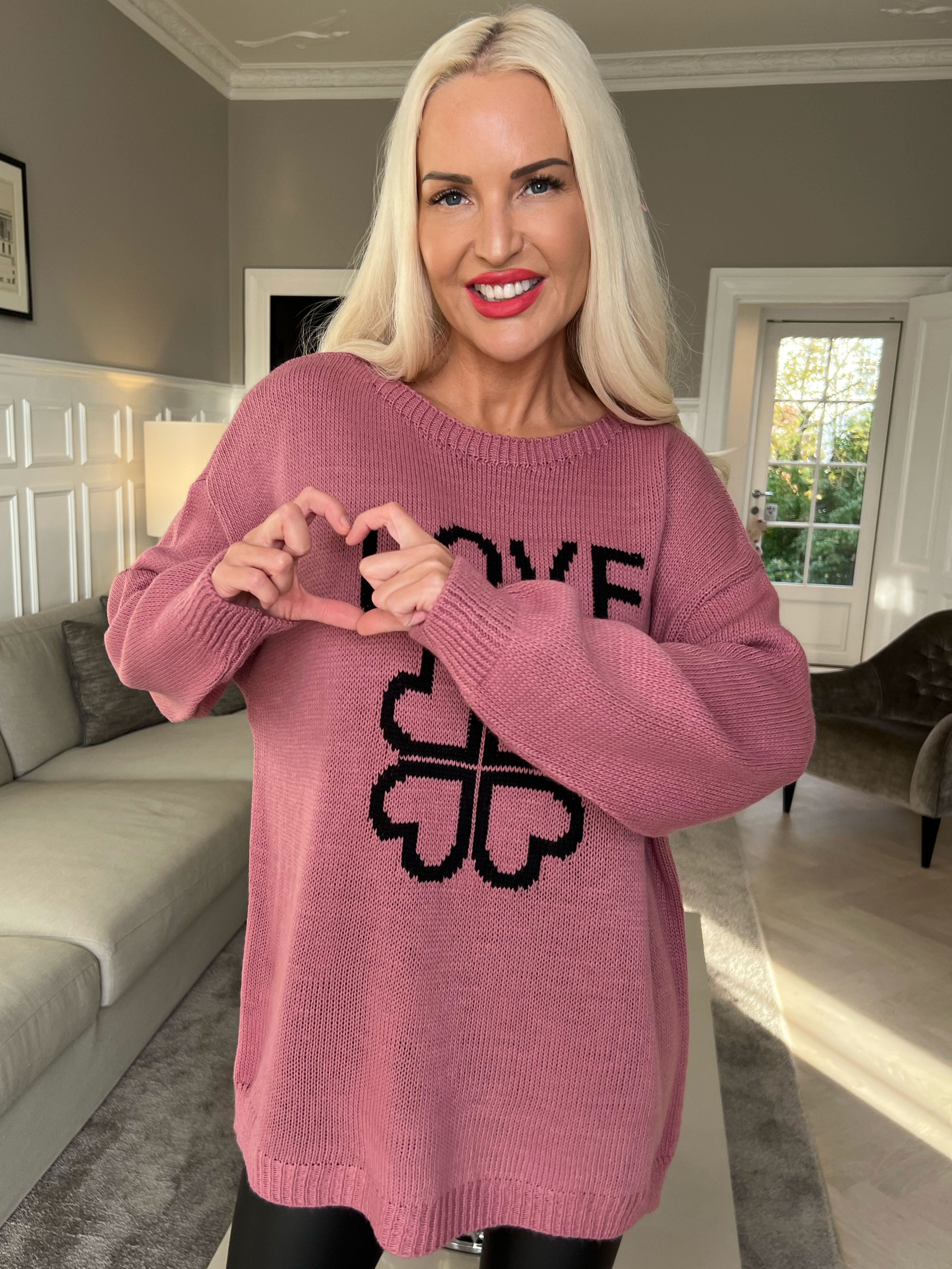 Mia - Strikbluse med firkløver på