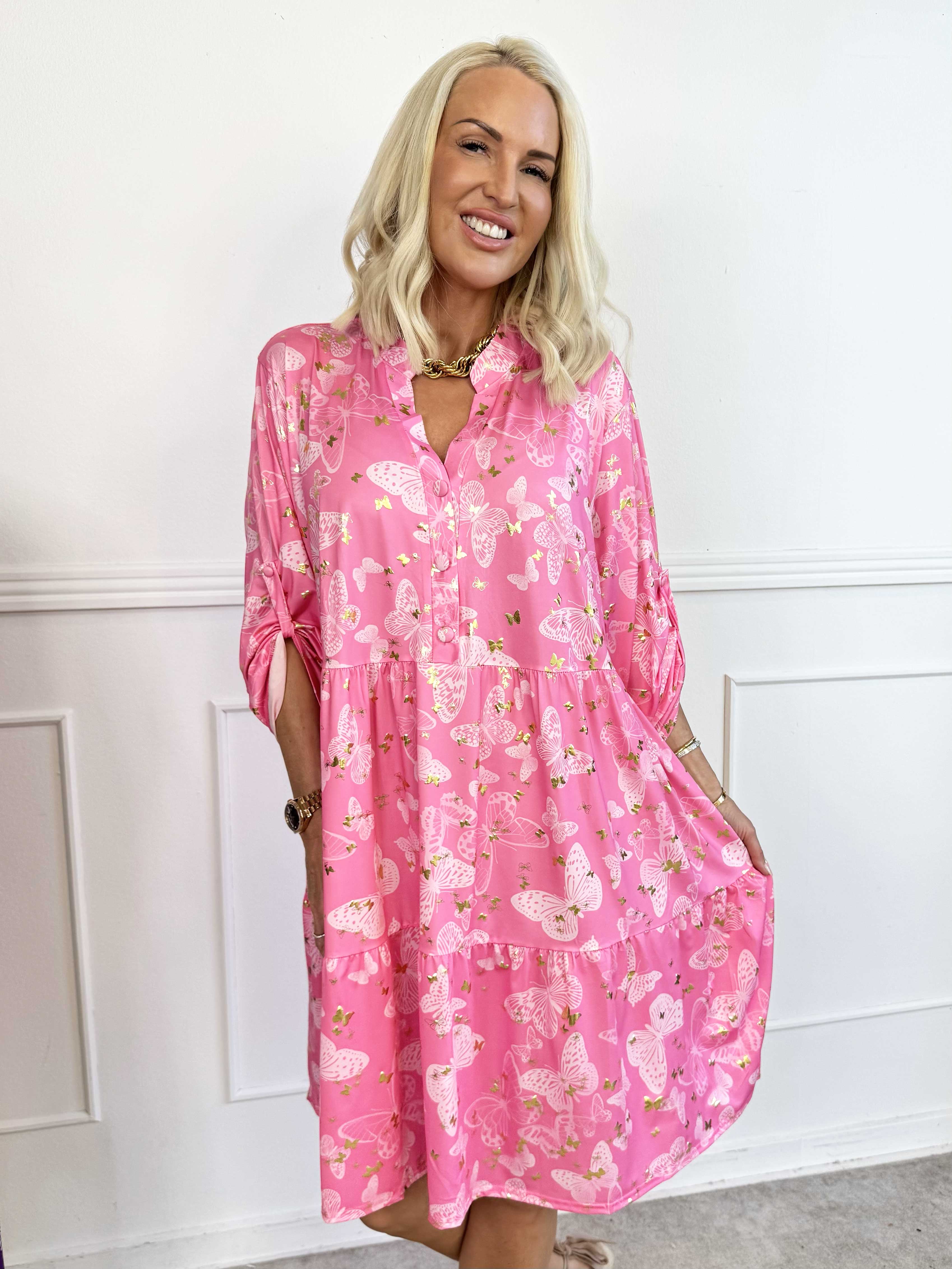 Milano Butterfly Midi - Elastisk kjole med sødt sommerfugleprint og A-facon