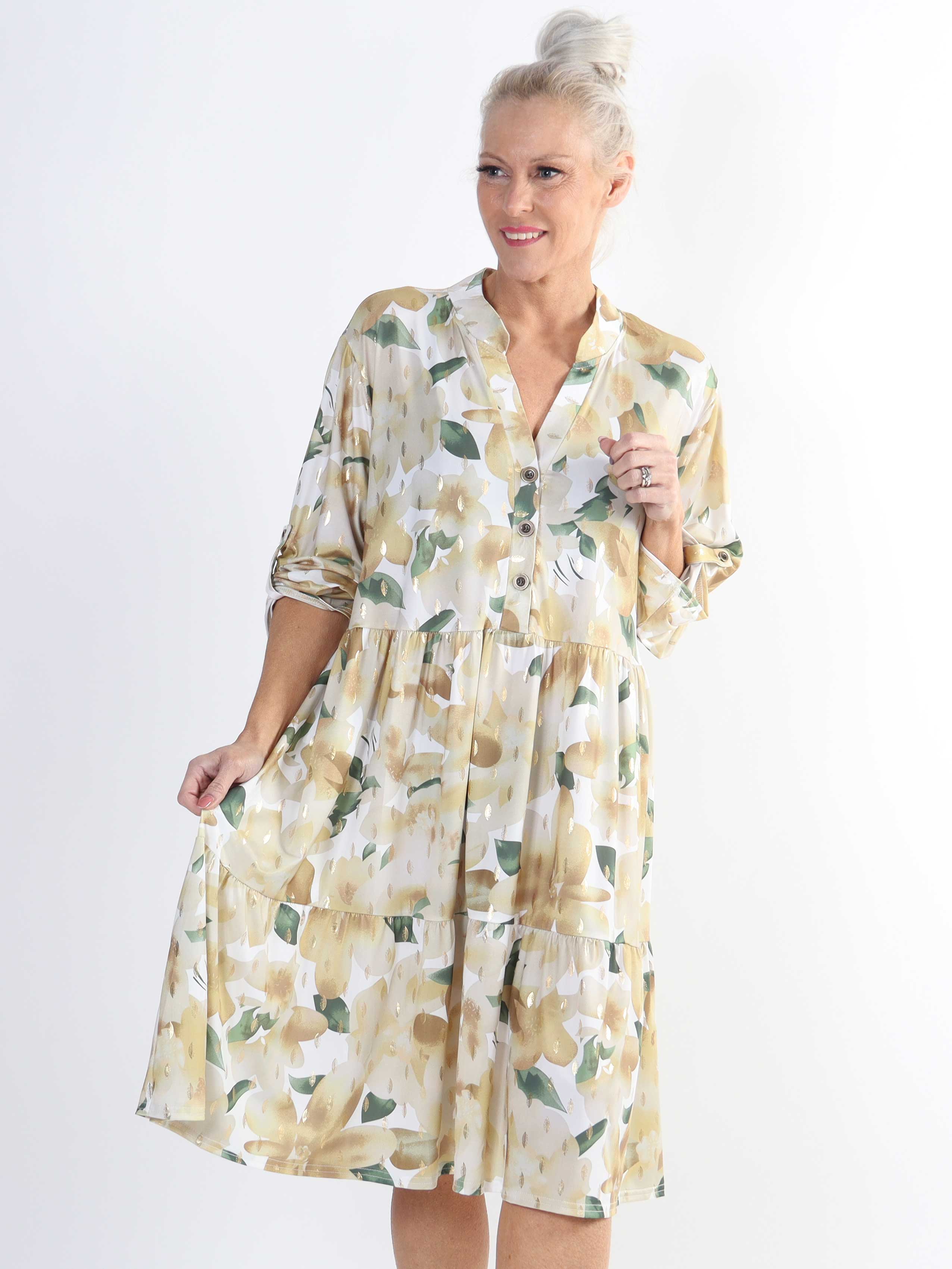 Milano Flower Midi - Plus size kjole med blomsterprint og lag på lag look