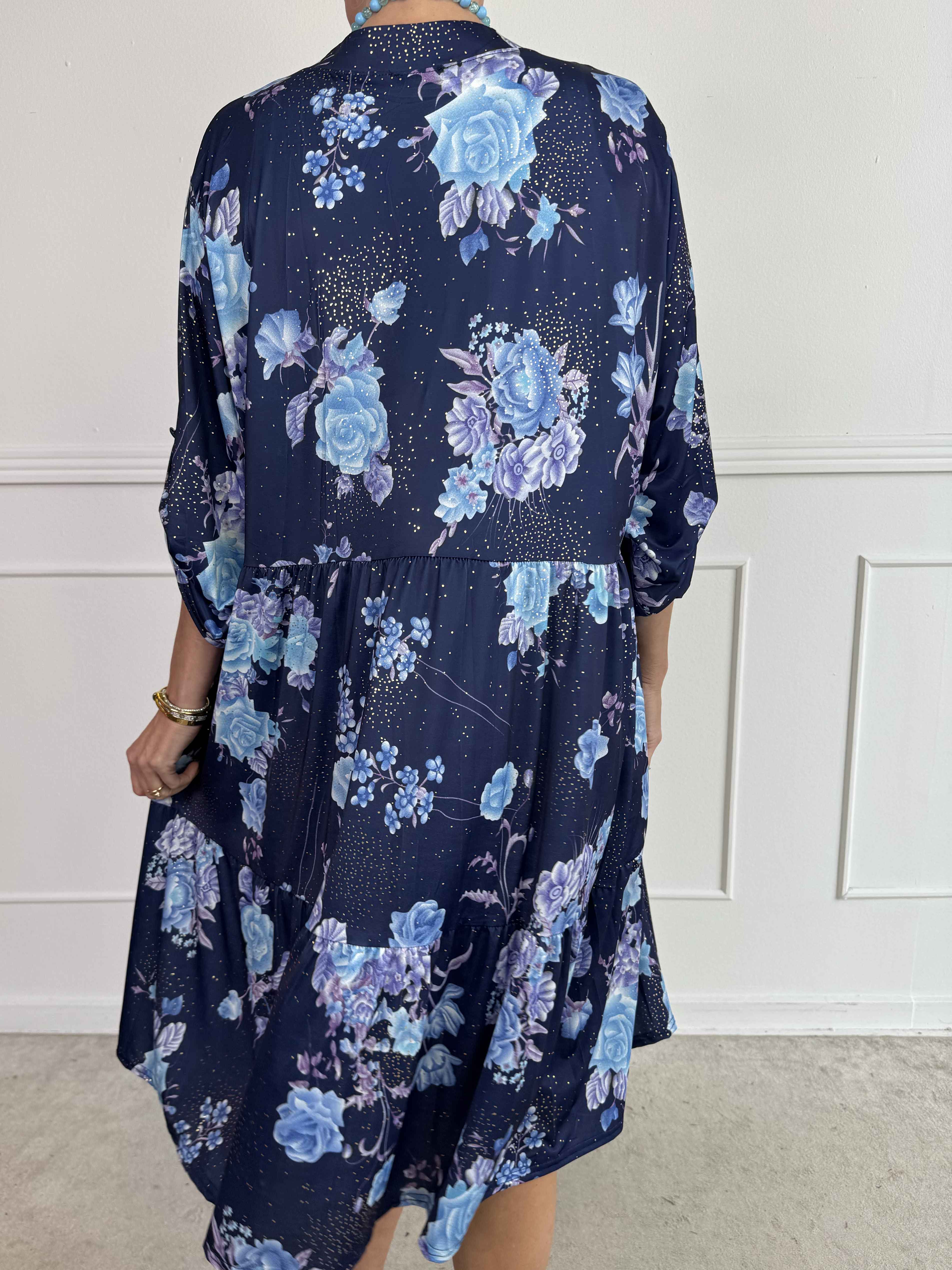 Milano Bouquet Midi - Elastisk kjole med smukt blomsterprint og diskret guldglimmer