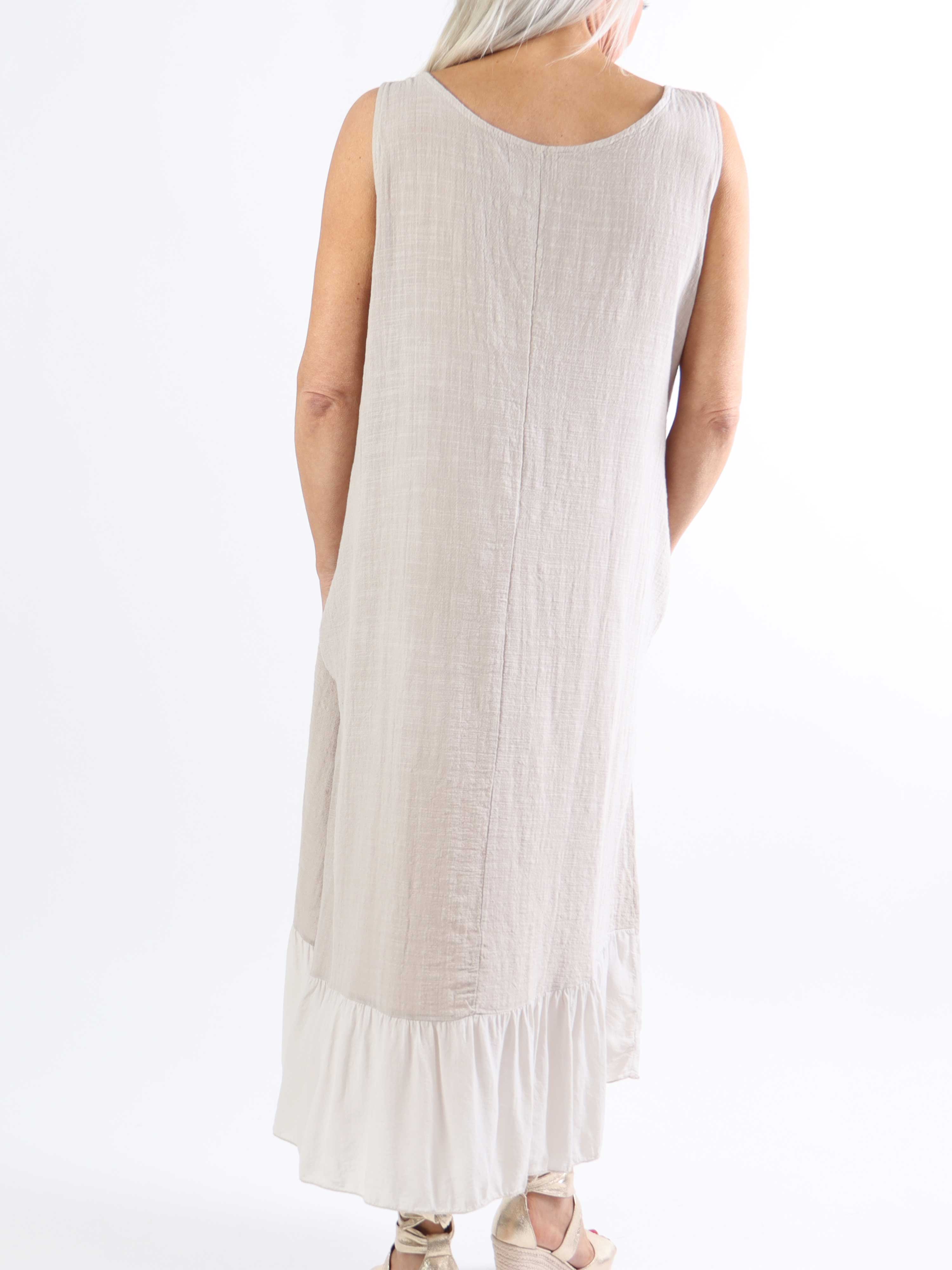 Mille - Plus size sommerkjole i hørlook med flæse