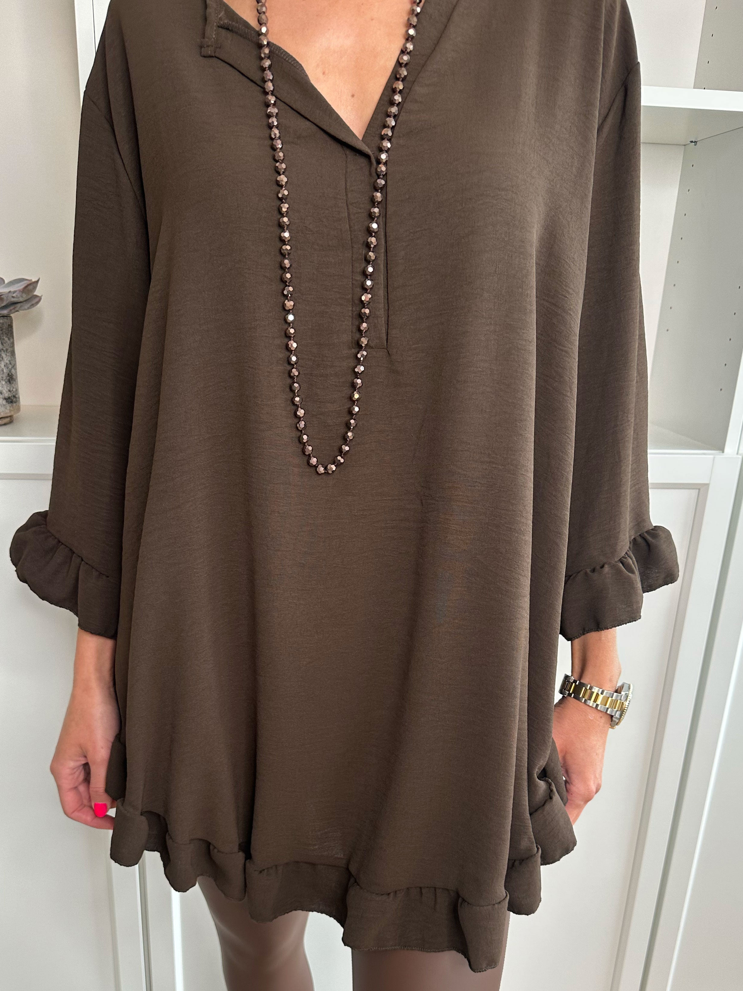 Mio Long - Sød tunika med flæsekanter