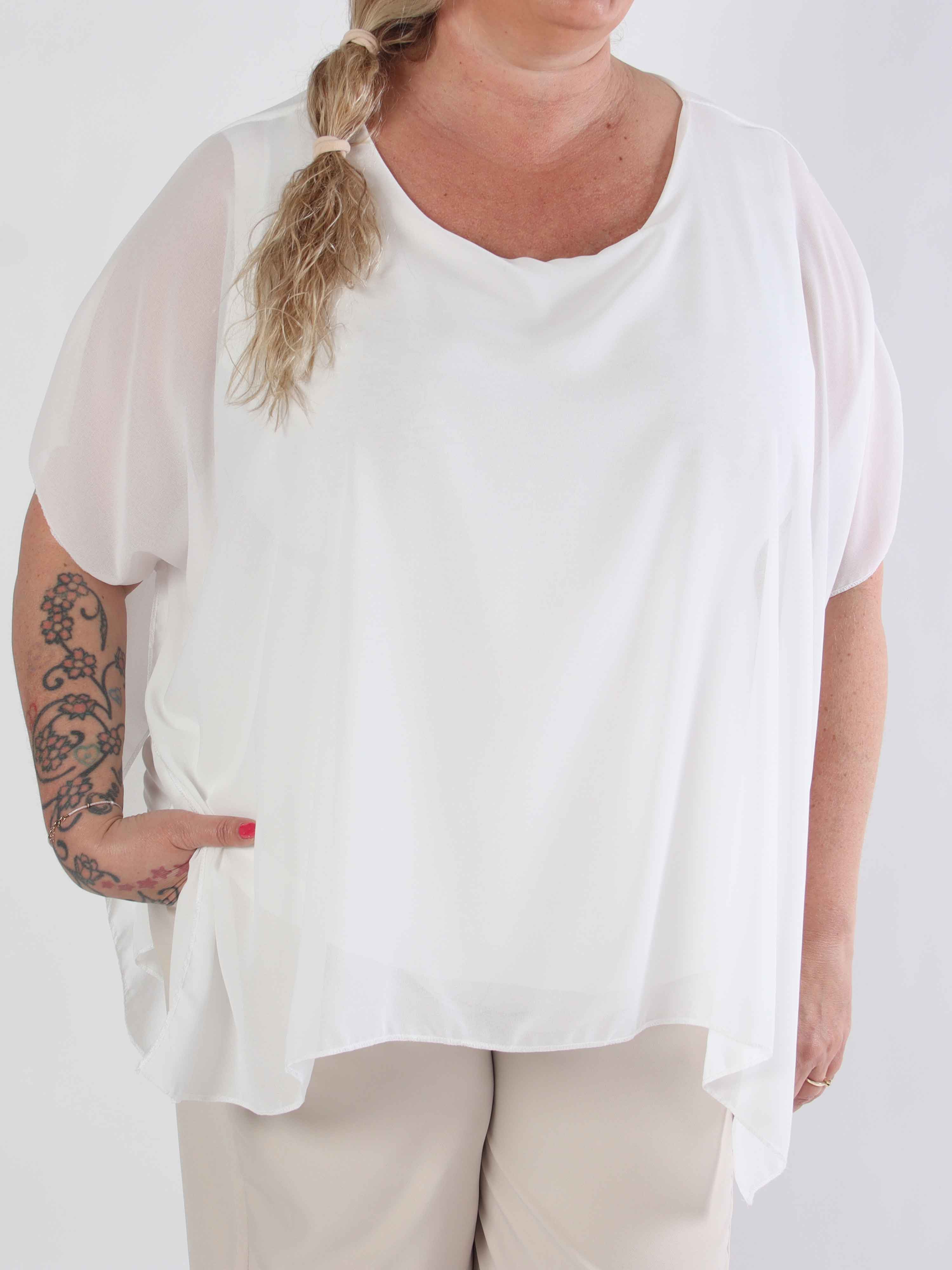 Mirabella Plain Shirt - Sød plus size tunika med løst chiffonlag