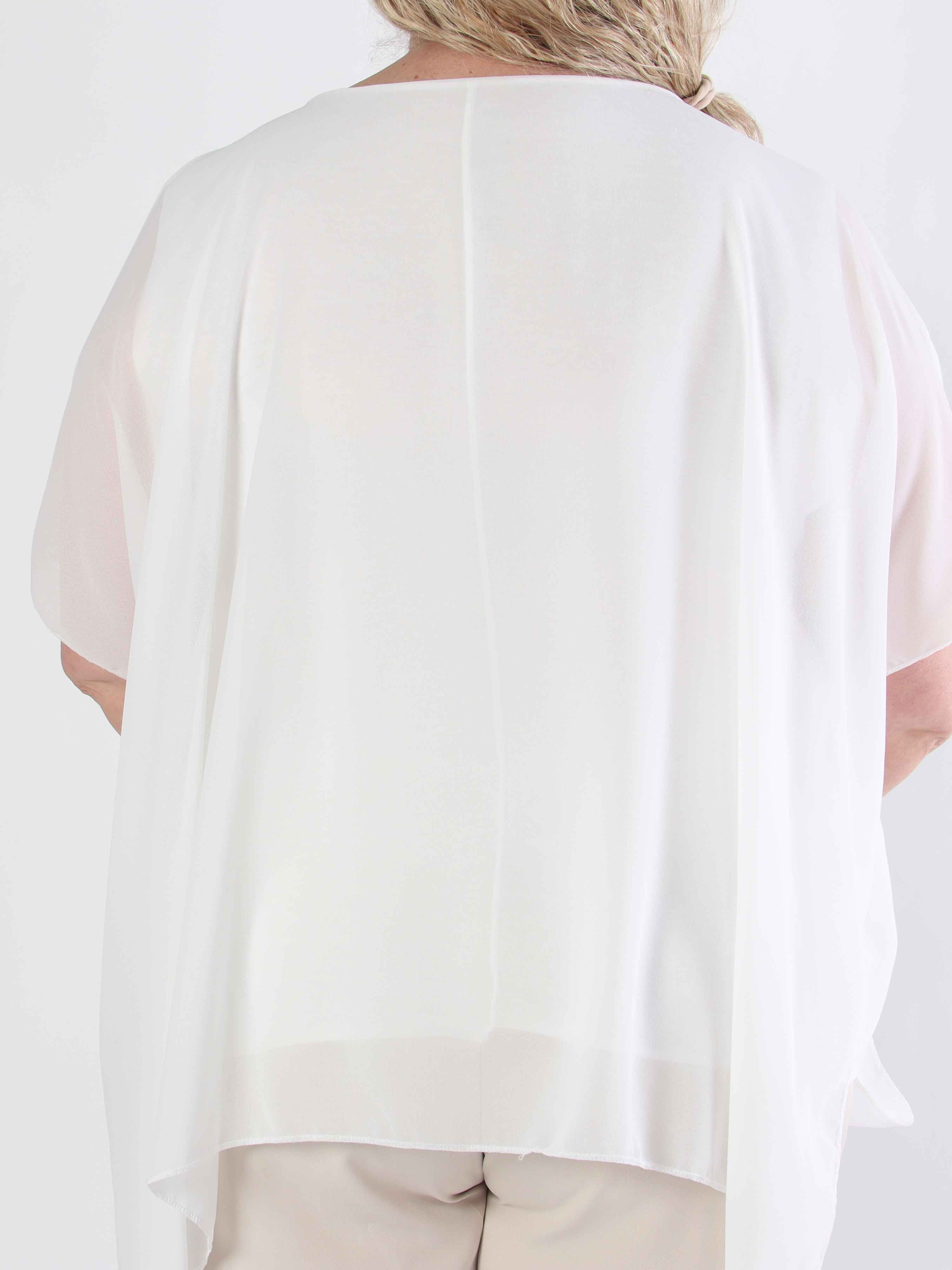 Mirabella Plain Shirt - Sød plus size tunika med løst chiffonlag