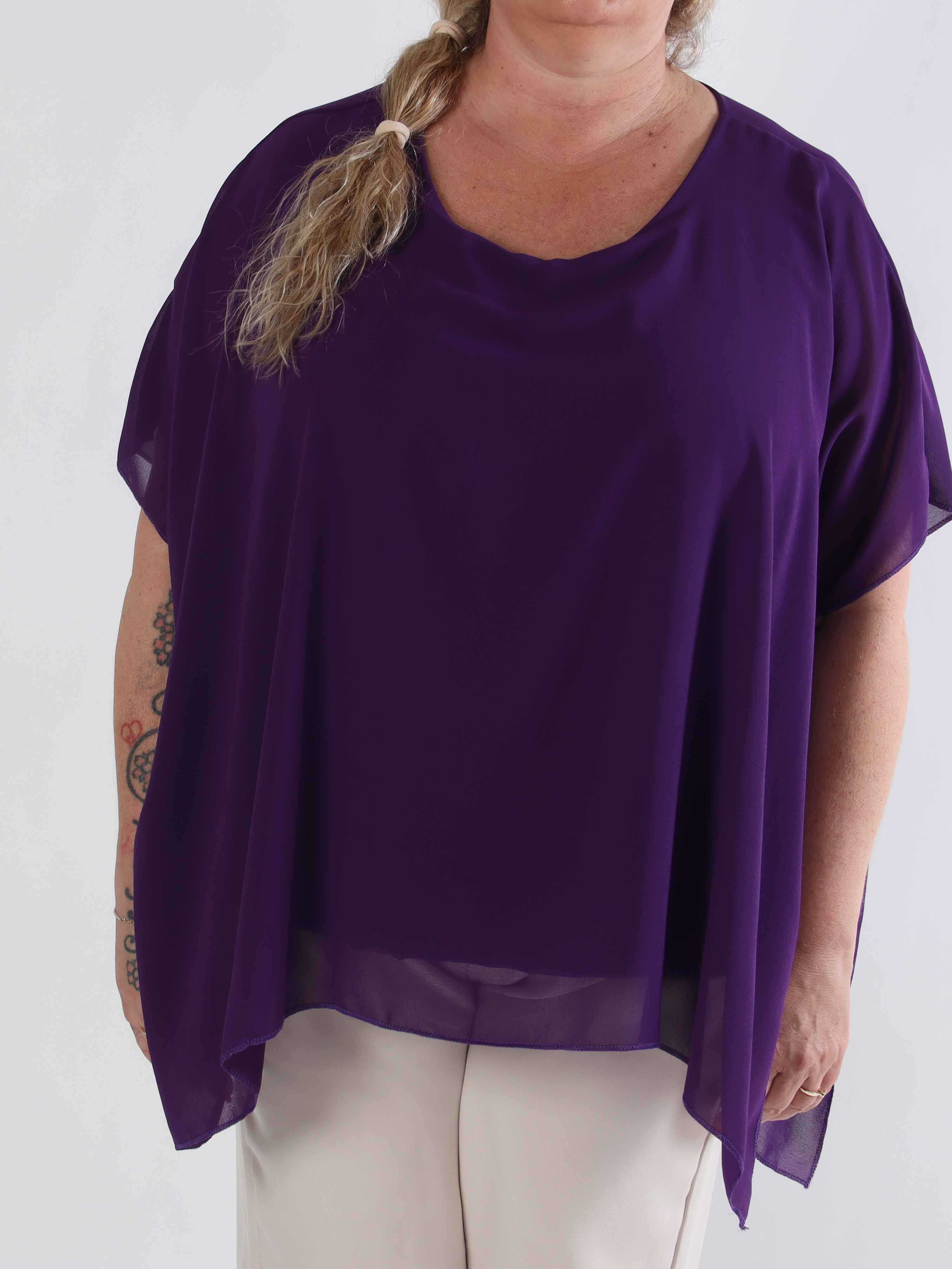 Mirabella Plain Shirt - Sød plus size tunika med løst chiffonlag