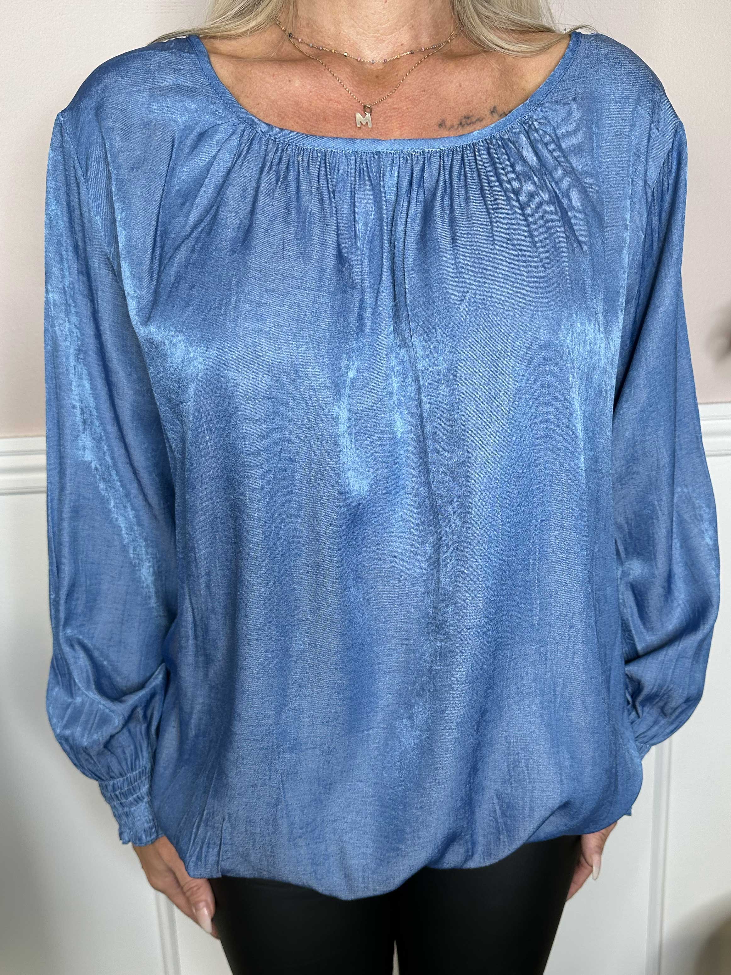 Miracle Denim Shirt L/S - Bluse med elastikkant forneden og lange ærmer