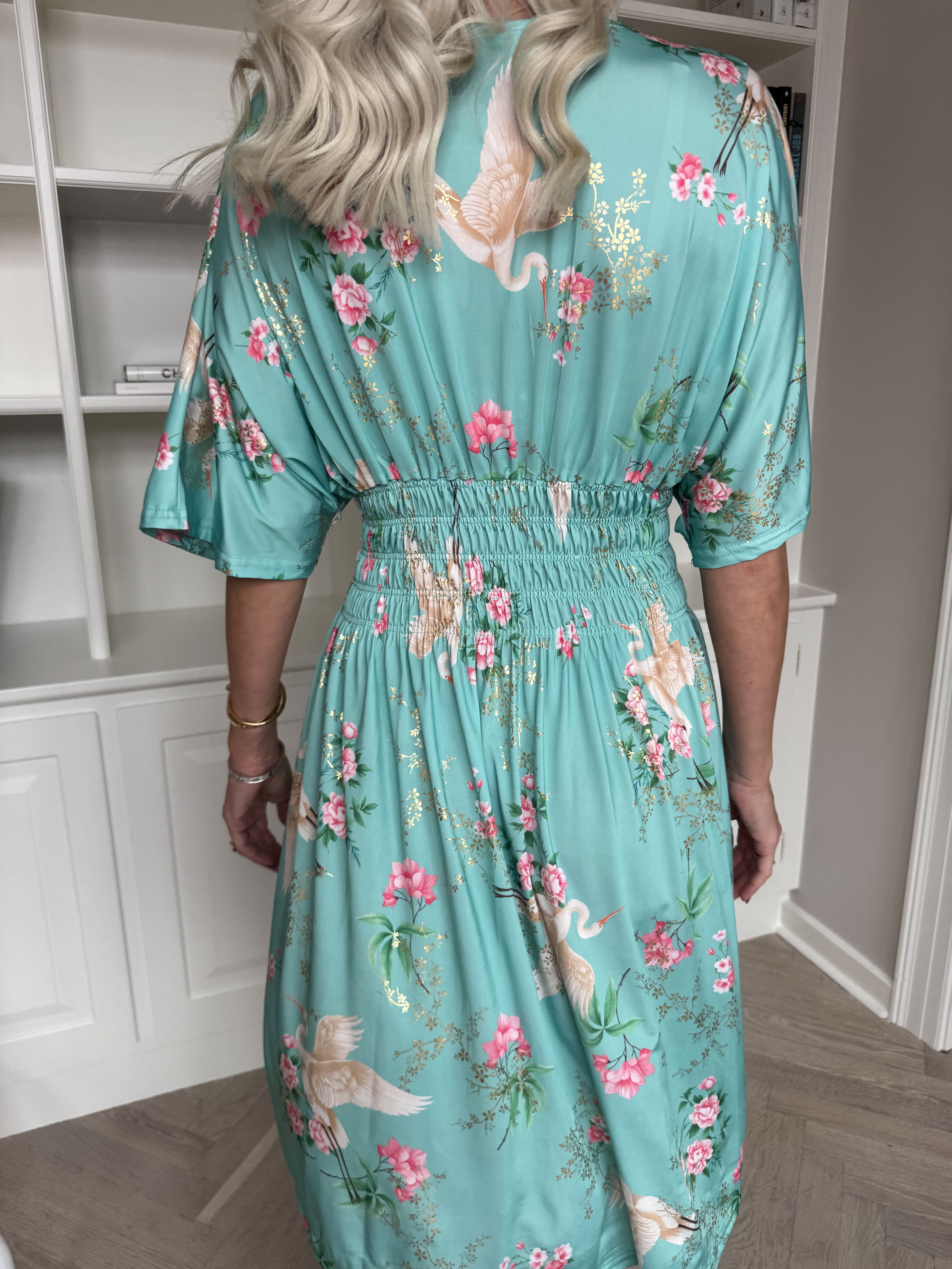 Pams Fly Short - Elastisk kjole med blomster- og fugleprint