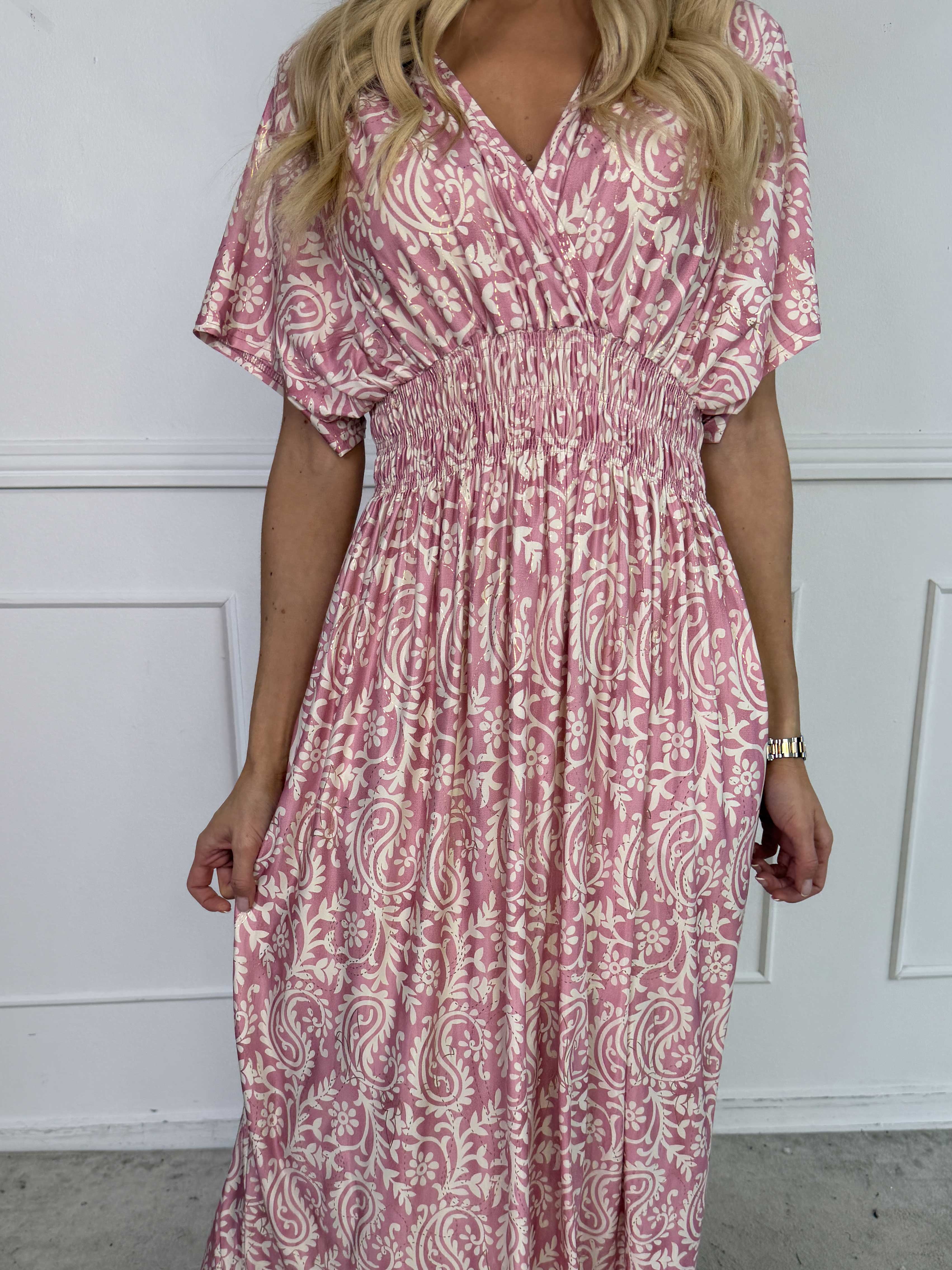 Pams Boteh - Lang elastisk mønstret kjole med lommer