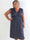 Pams Dot Midi N/S - Elastisk plus size kjole med prikker og smock i livet