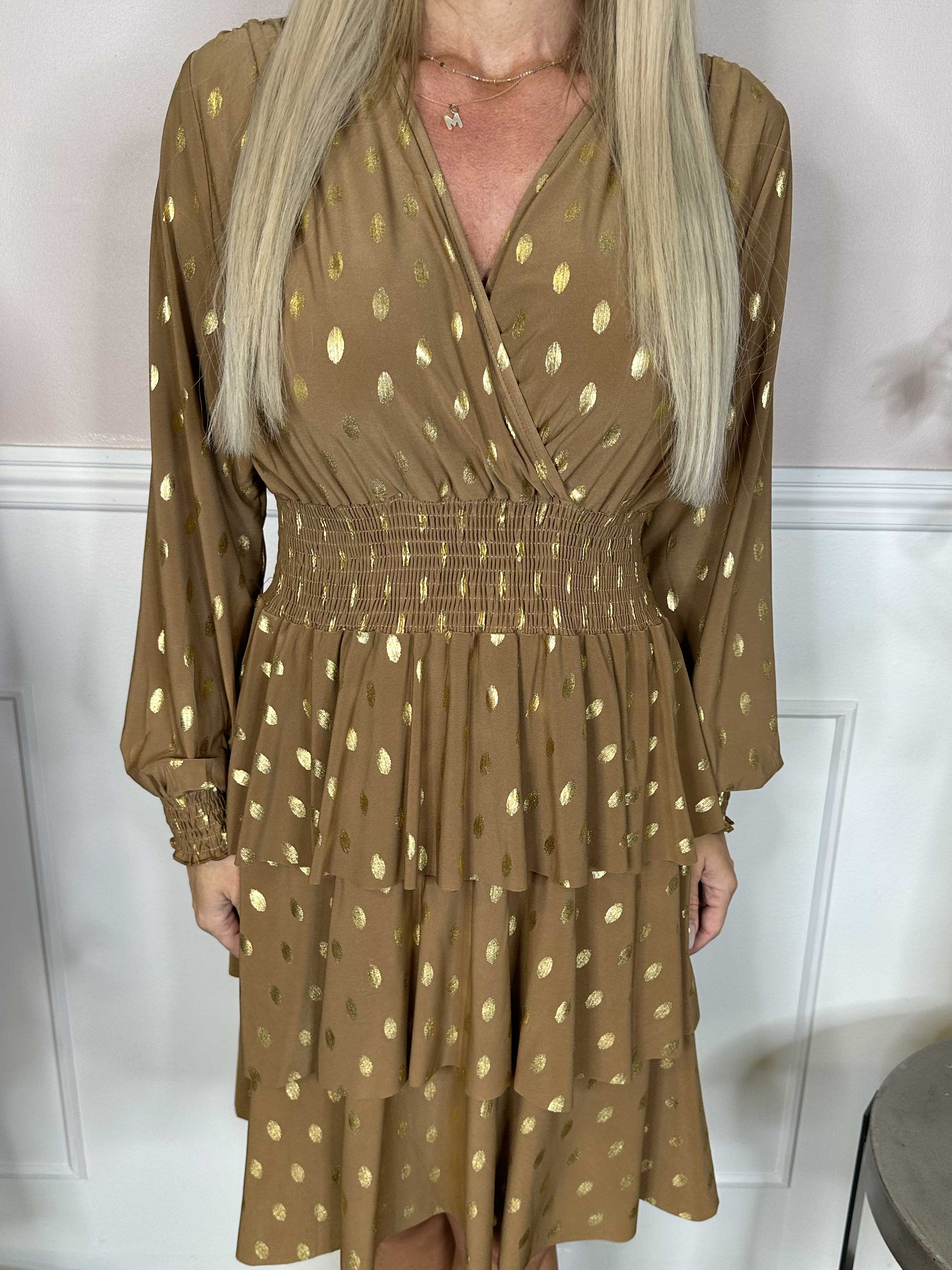 Pams Gold Dot Frills - Sød elastisk kjole med flæser