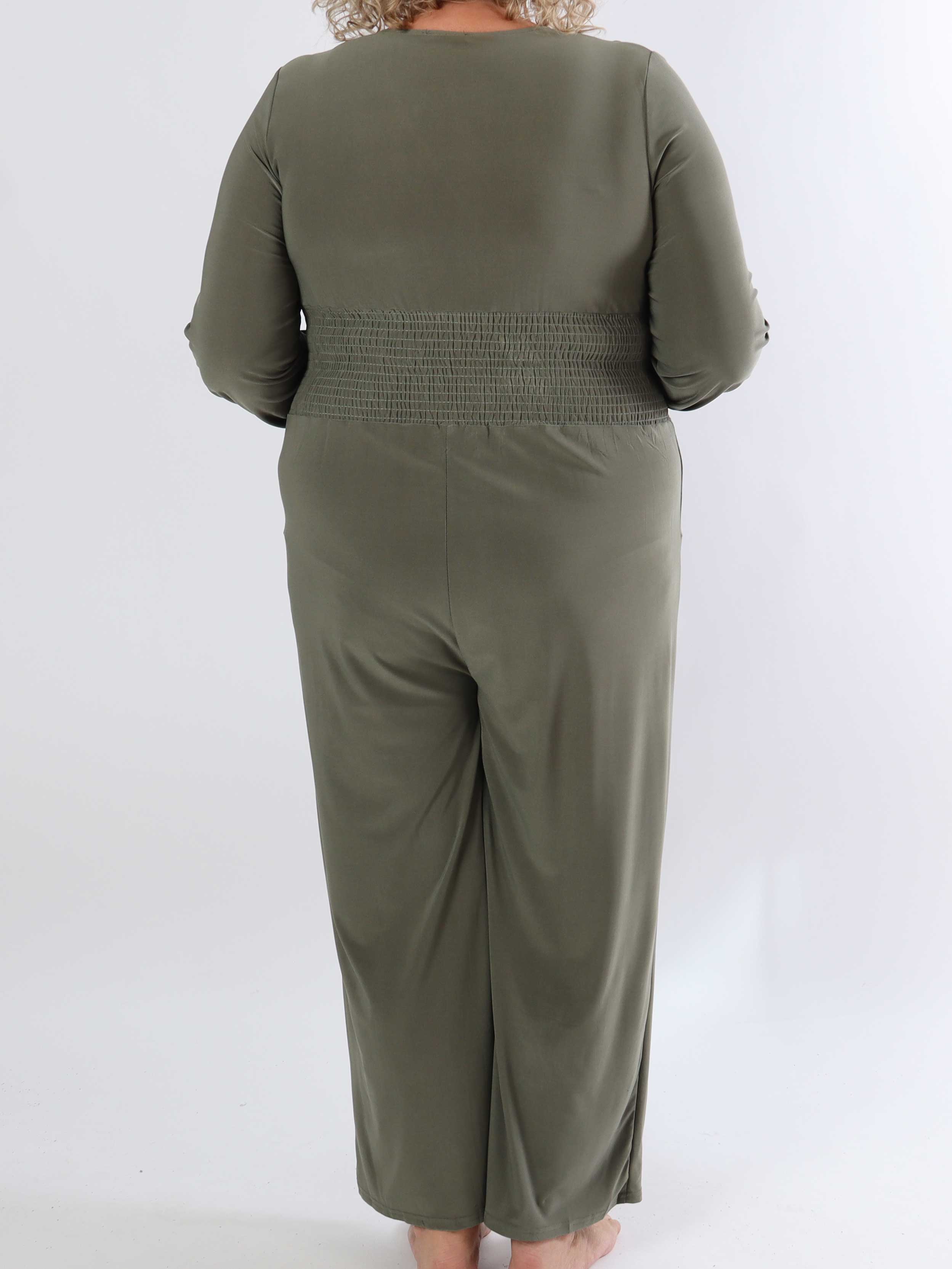 Pams Plain Jumpsuit L/S - Ensfarvet elastisk plus size buksedragt