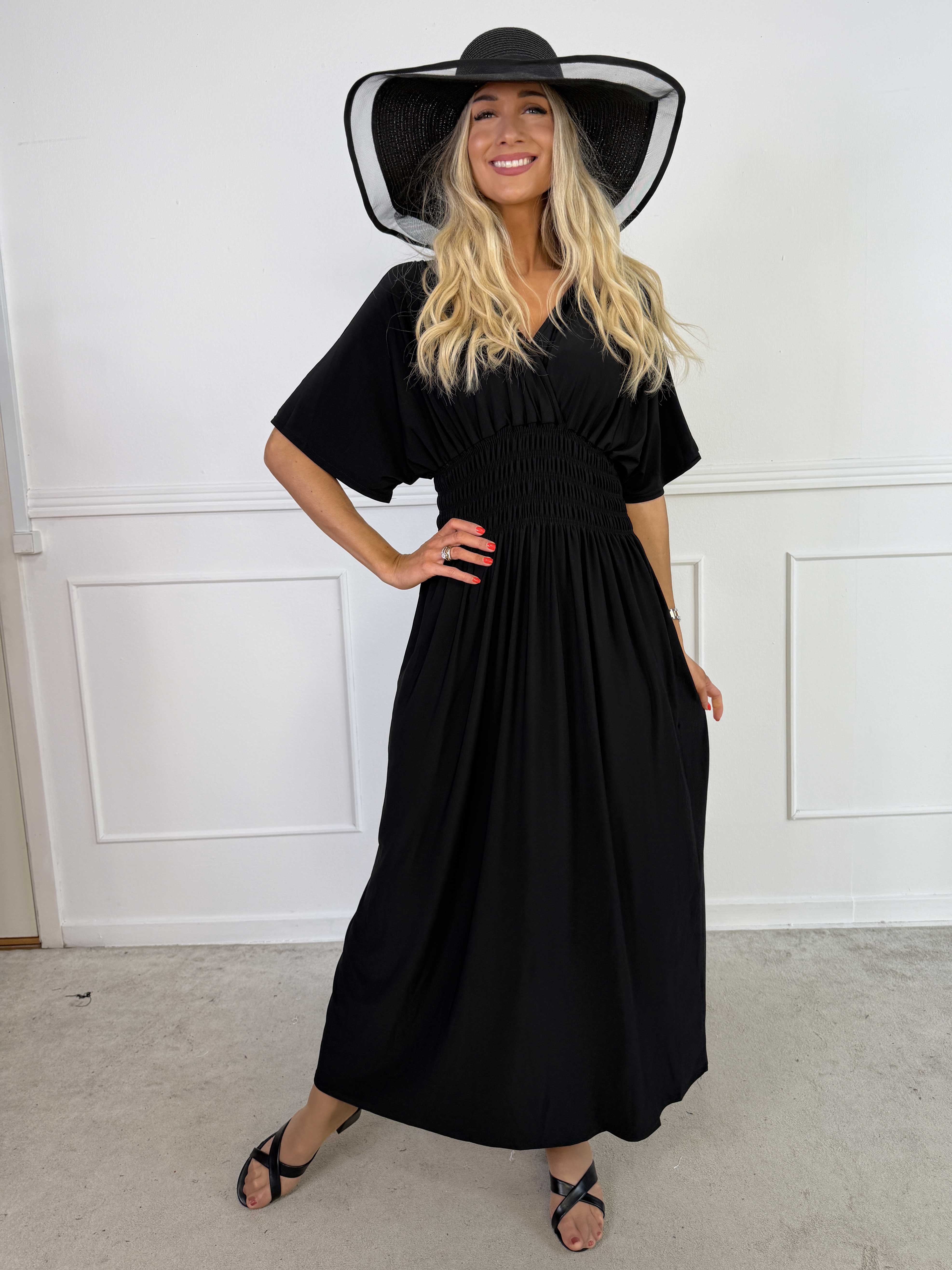 Pams Plain - Elastisk kjole med smock