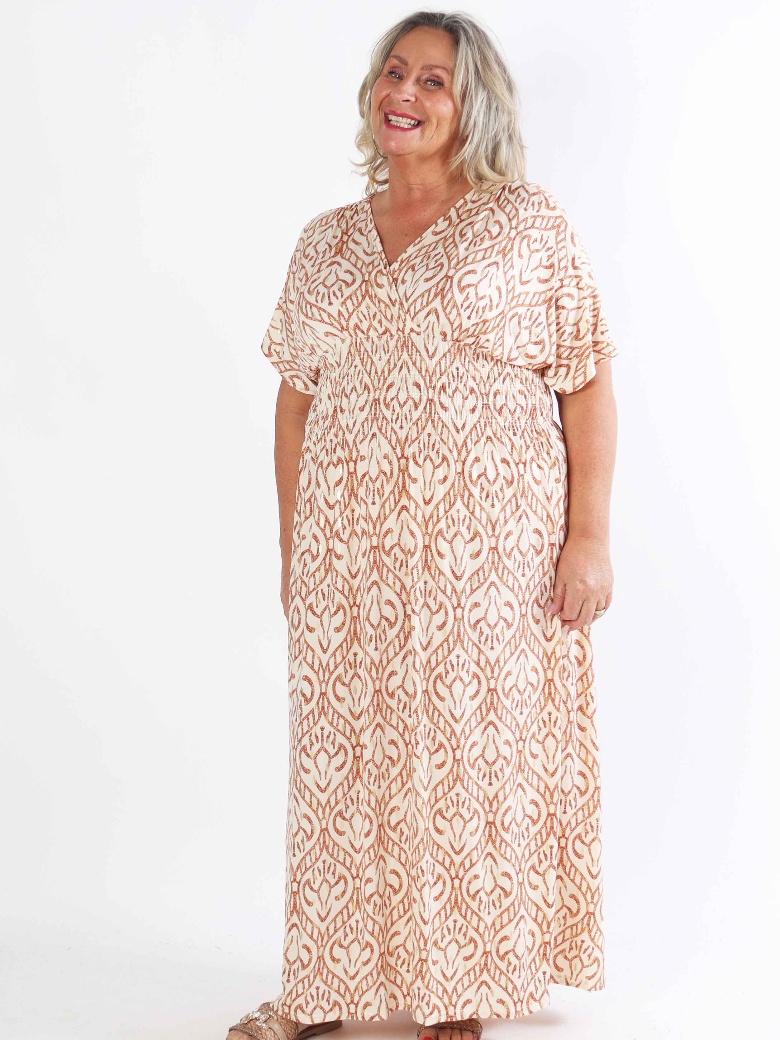 Pams Boho - Lang elastisk mønstret plus size kjole
