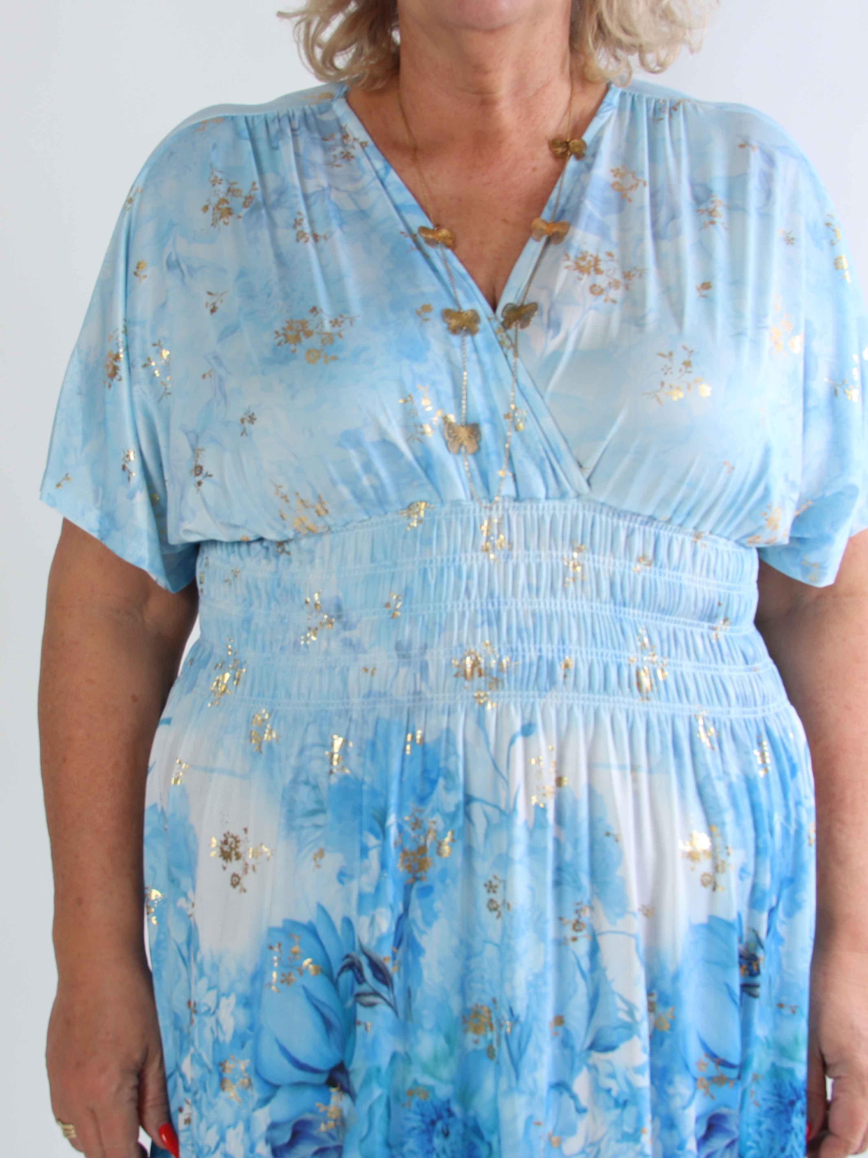 Pams Ethereal Midi - Plus size kjole med blomster motiver og guld detaljer