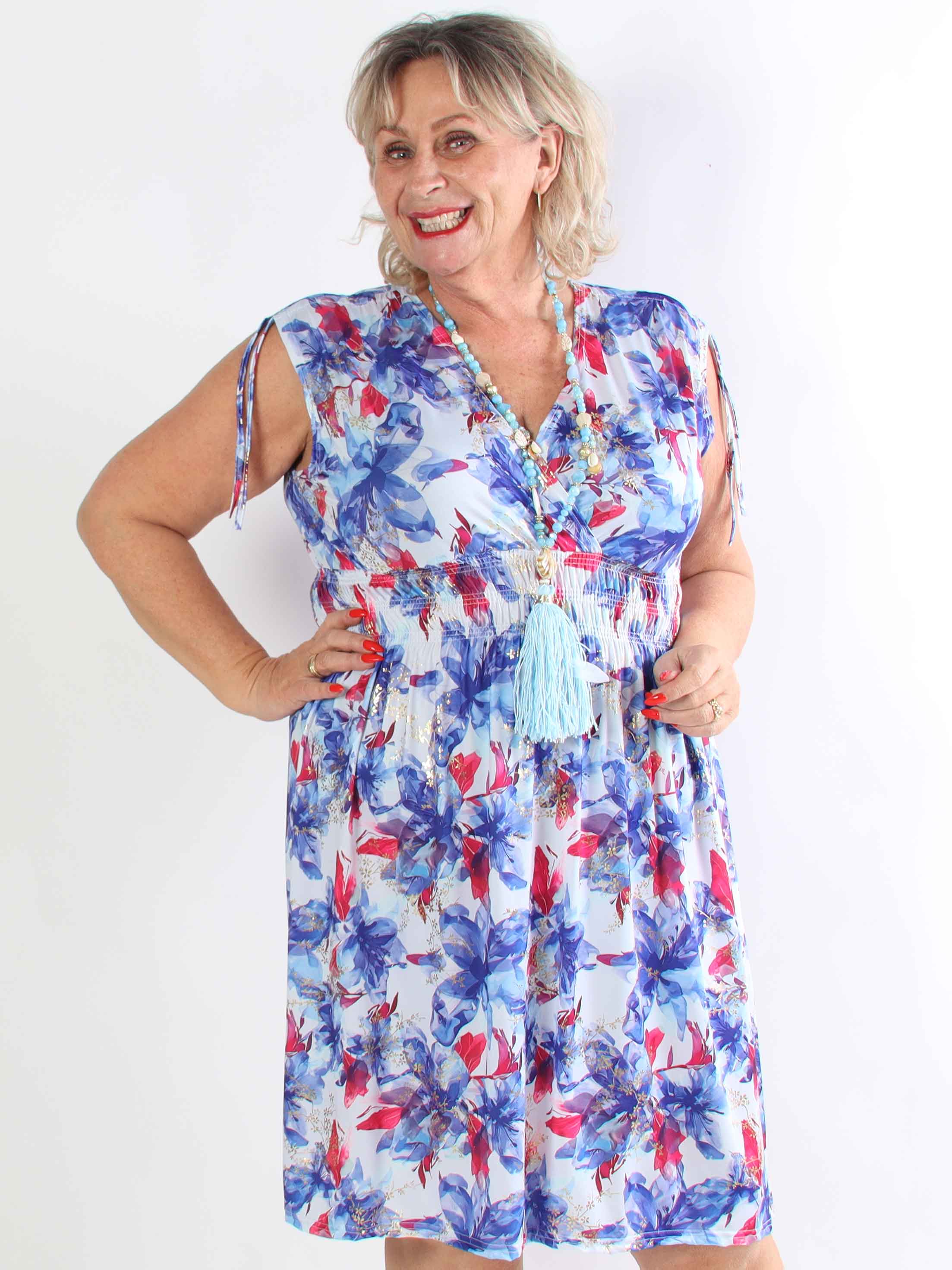 Pams Flourish Short - Elastisk blomstret plus size kjole med guld detaljer