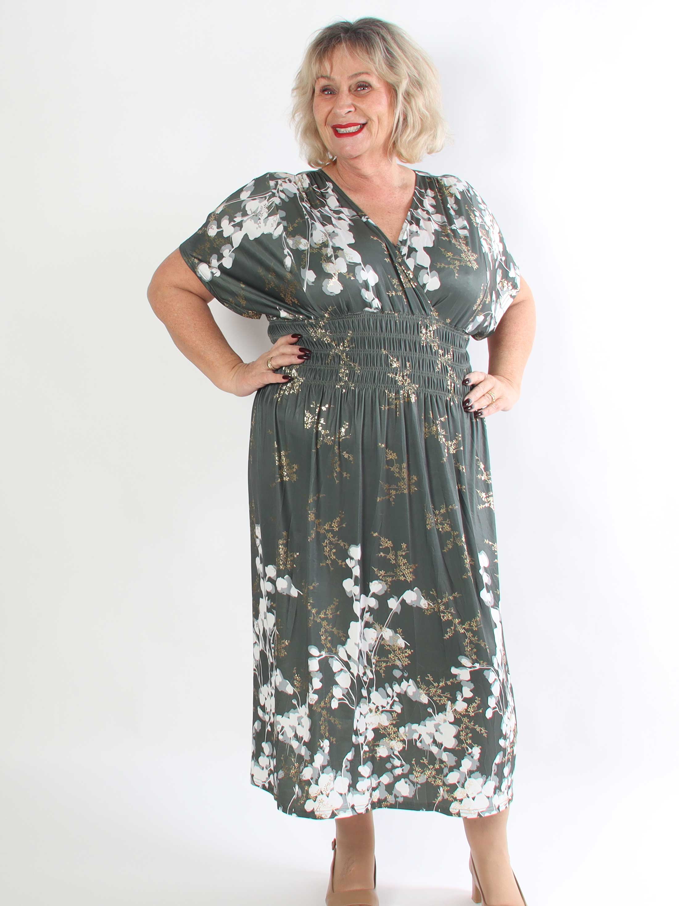 Pams Gilded Midi - Plus size kjole med blomsterprint og guld blade