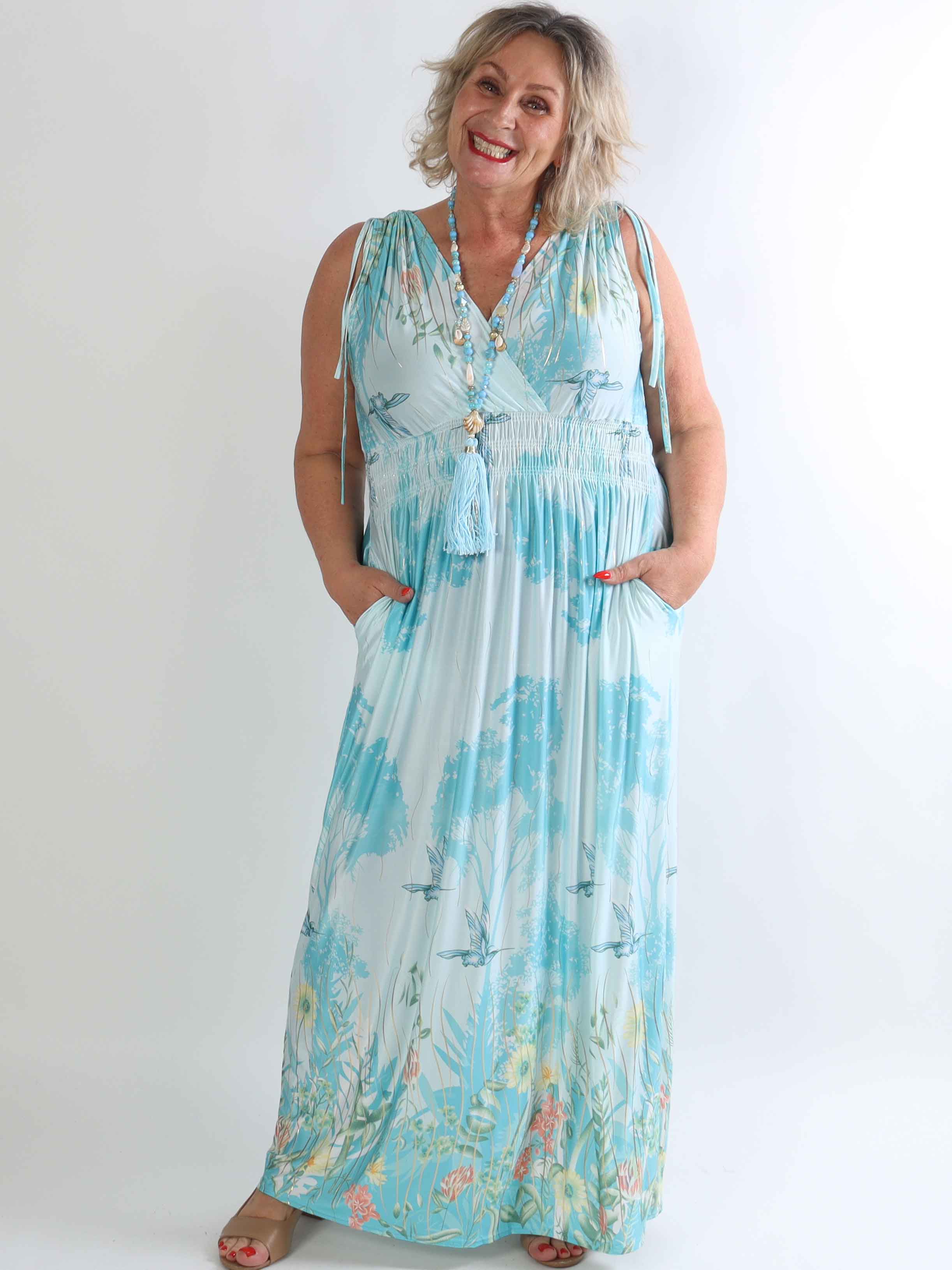Pams Hummingbird Sleeveless - Elastisk plus size kjole med blomster og fugle motiver