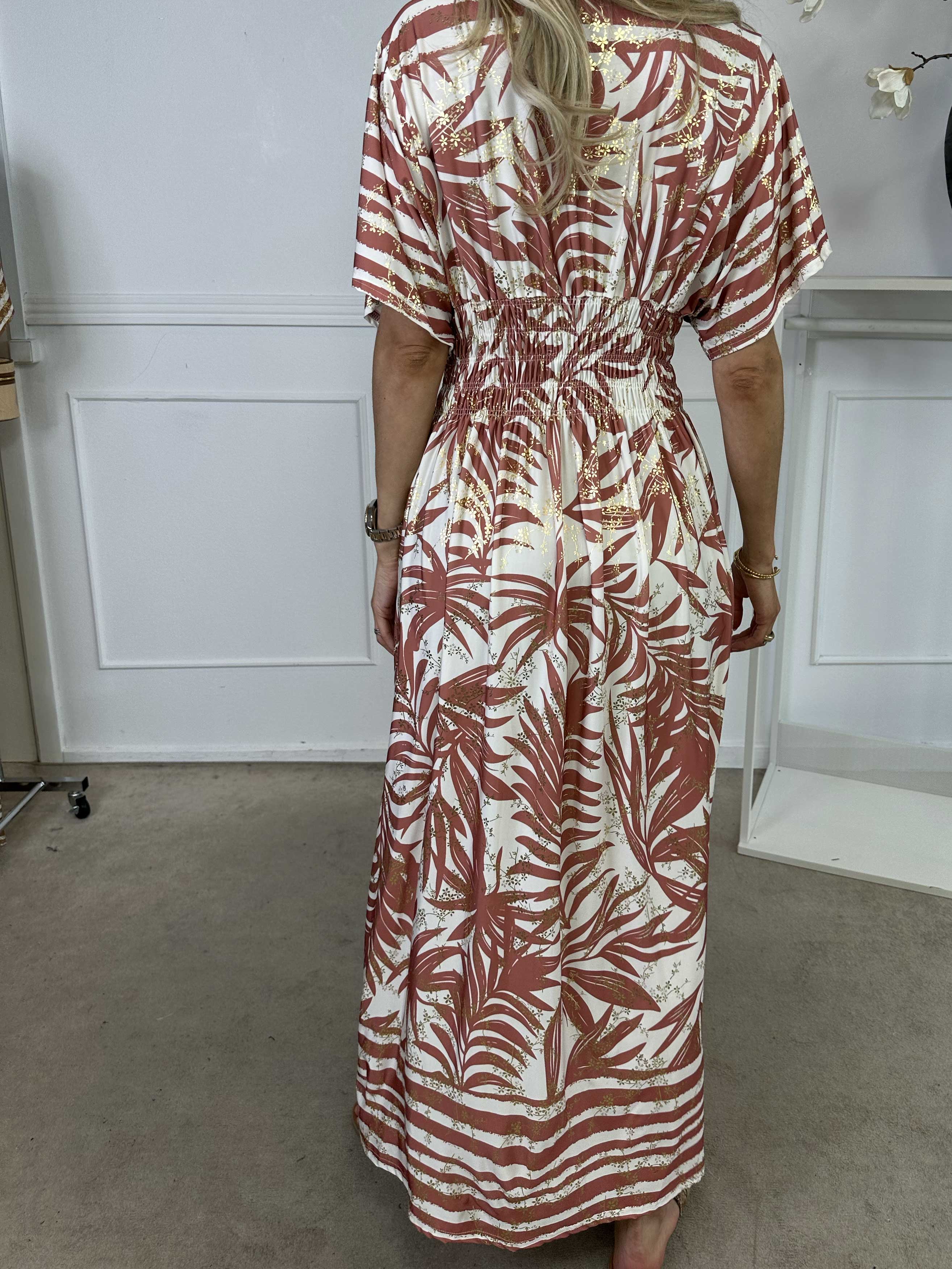 Pams Palm - Lang elastisk kjole med palmeblade og smock i livet