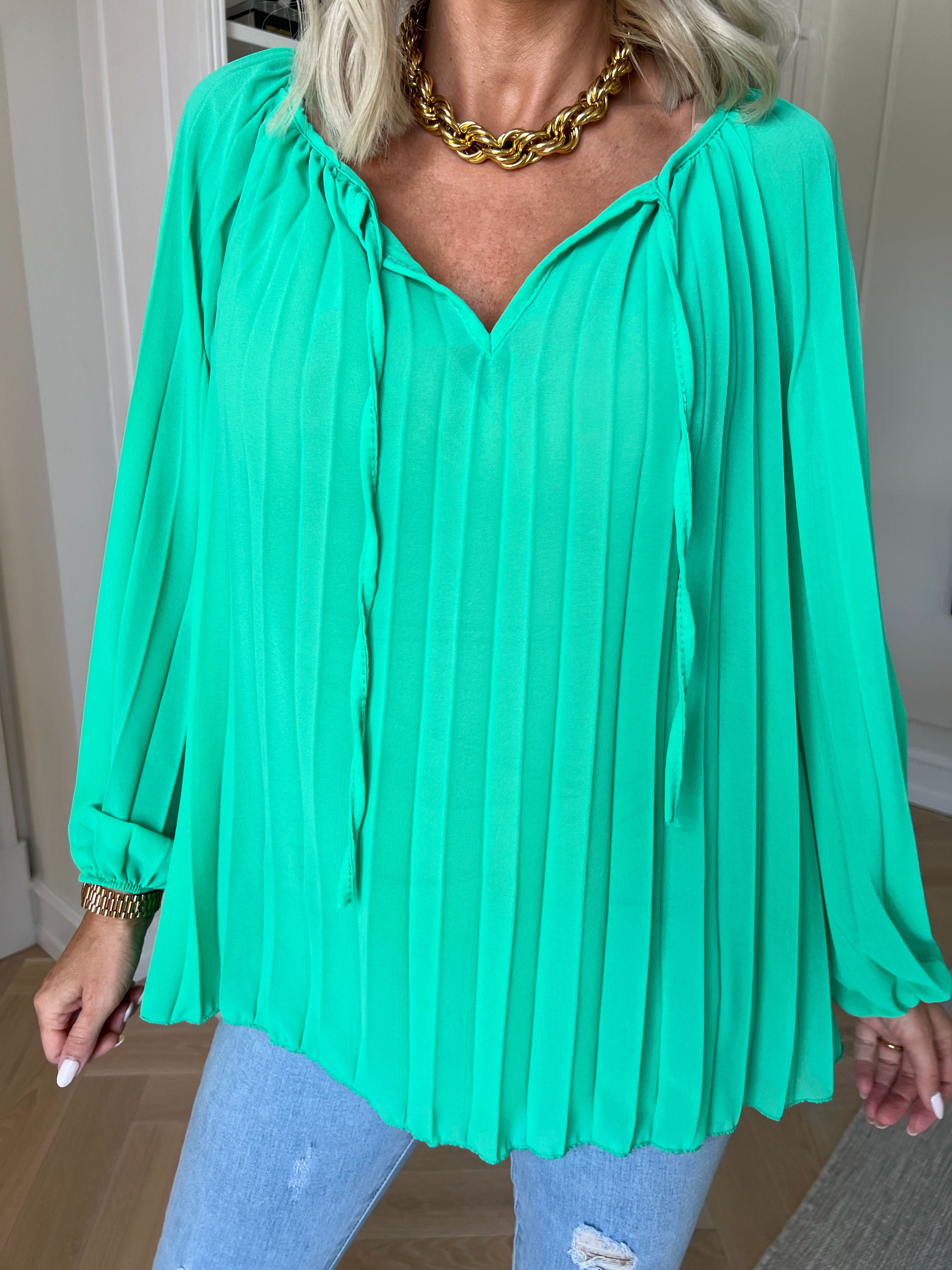 Philippa Shirt - Sød plisseret tunika i semi-transparent chiffon