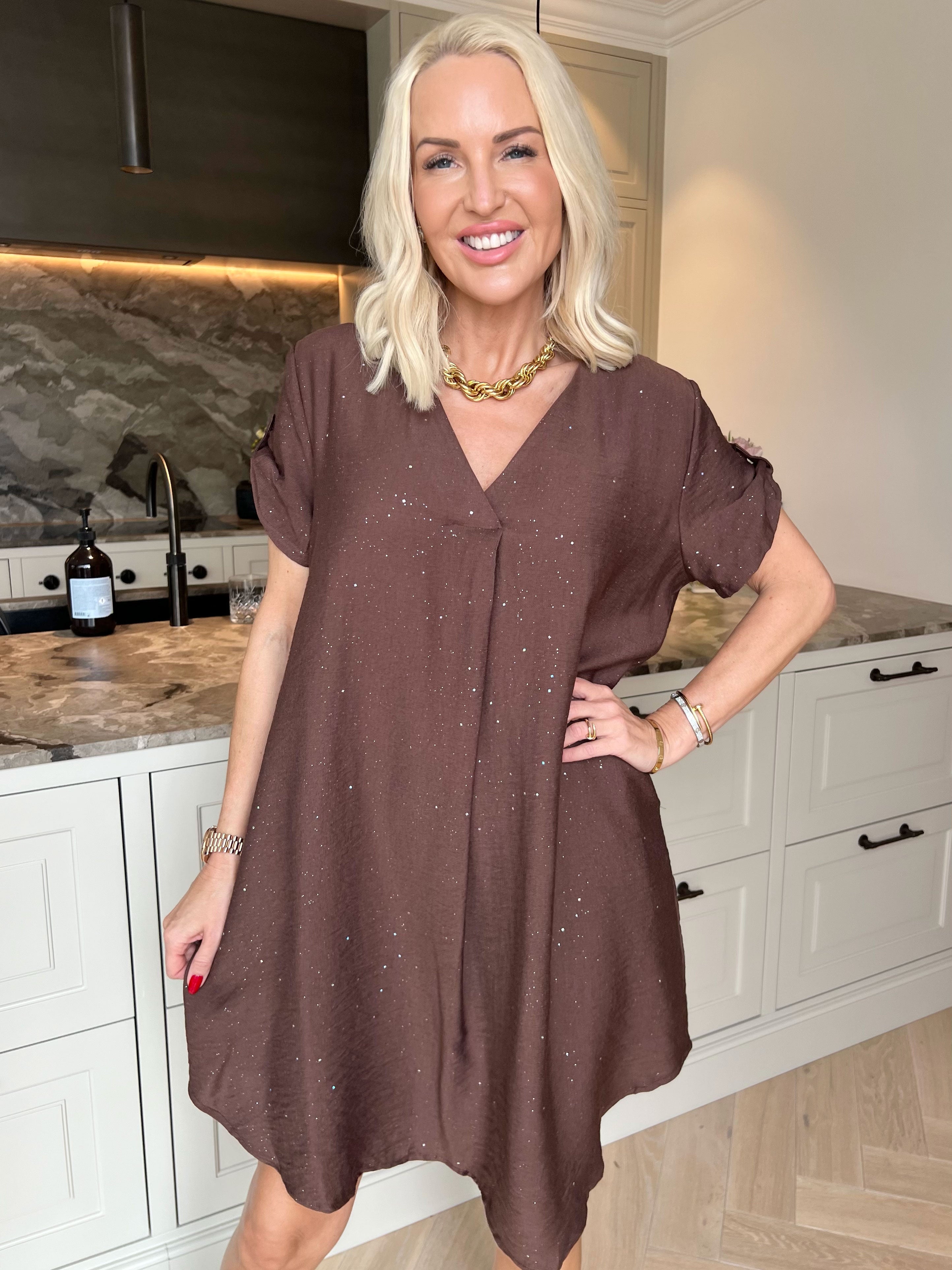 Renee - Sød tunikakjole i viskose dækket med glimmer