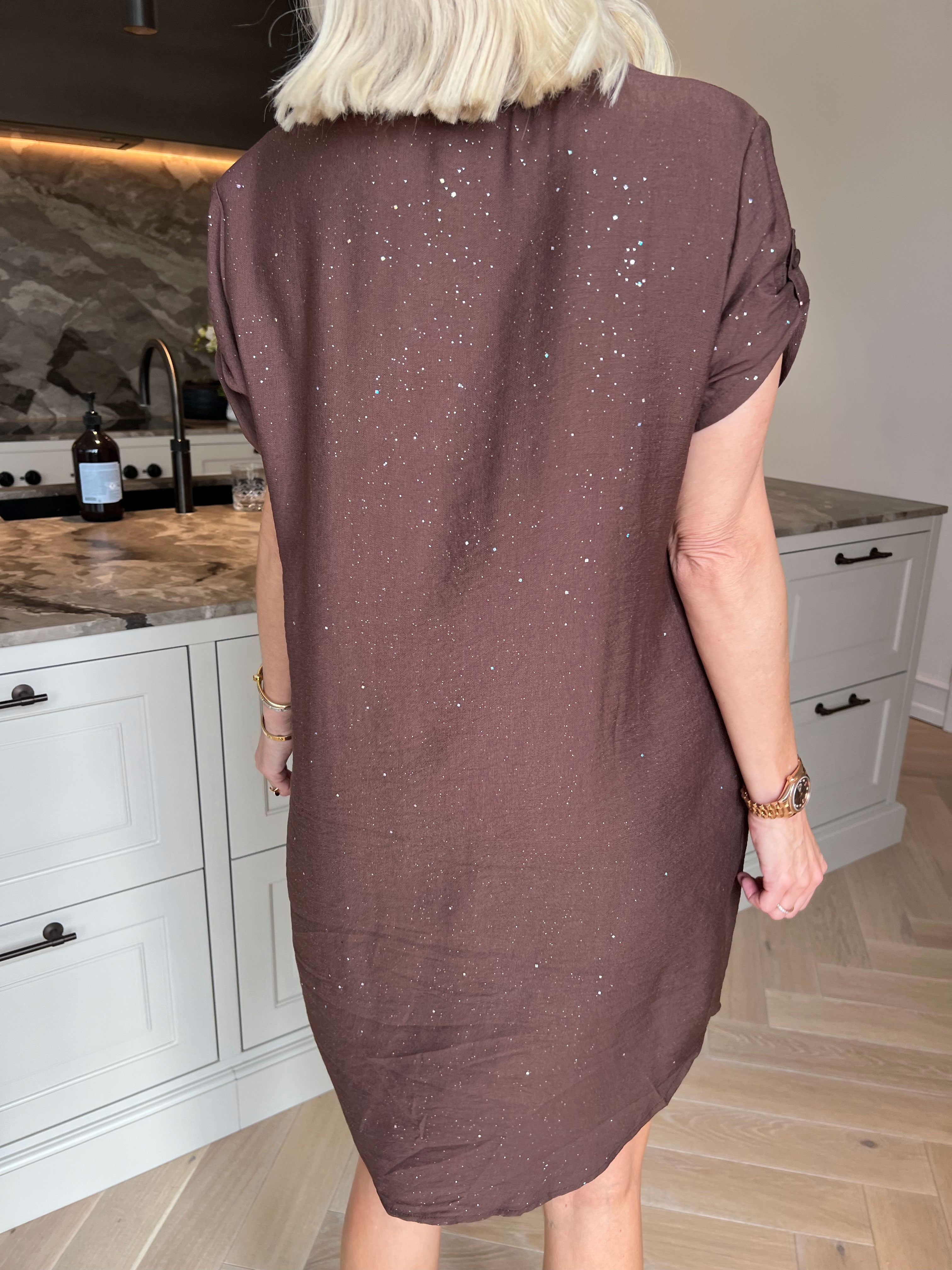 Renee - Sød tunikakjole i viskose dækket med glimmer