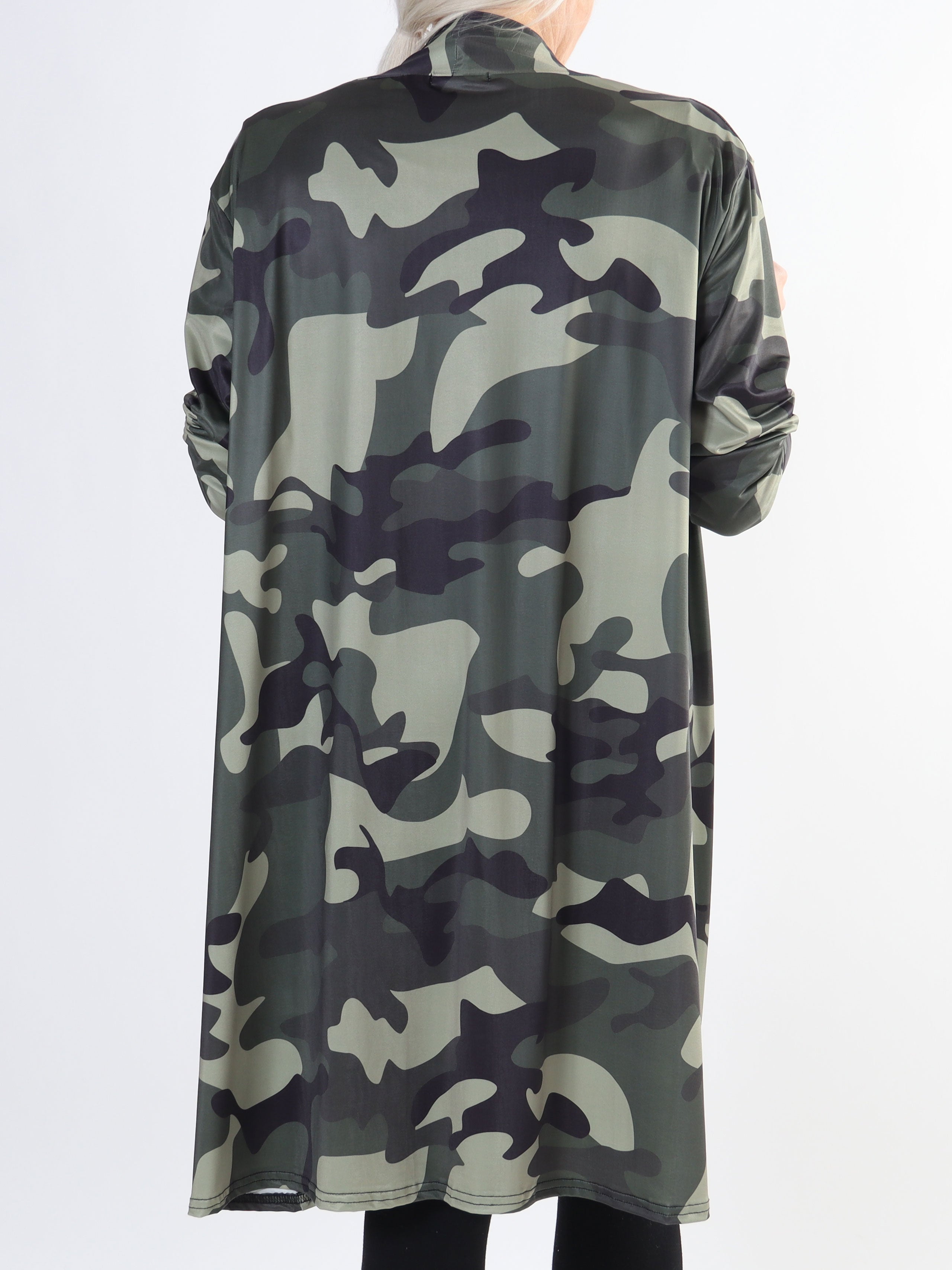 Rosa Camo - Elastisk plus size cardigan med print