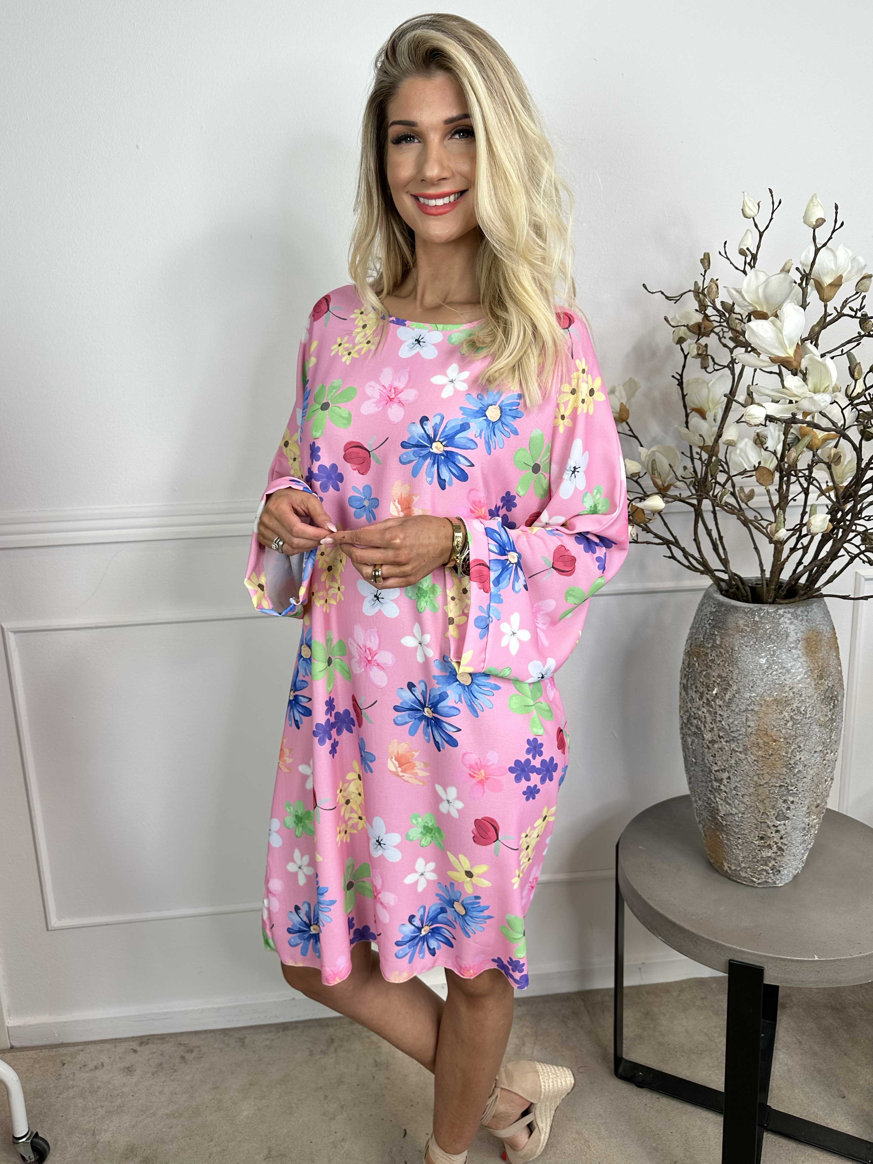 Sabina - Kjole i løs pasform med blomsterprint