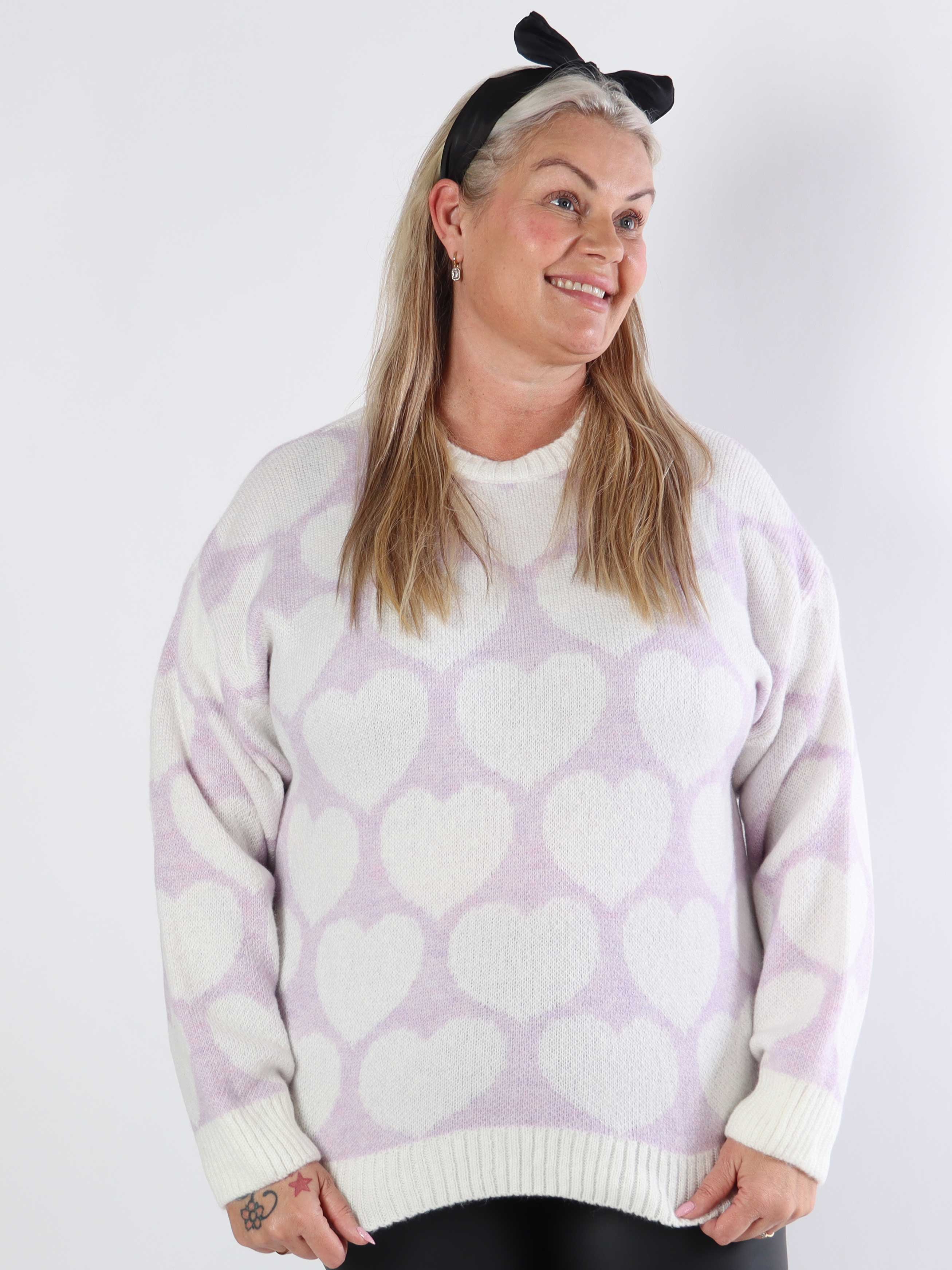 Saidy - Tyk plus size strikbluse med hjerter