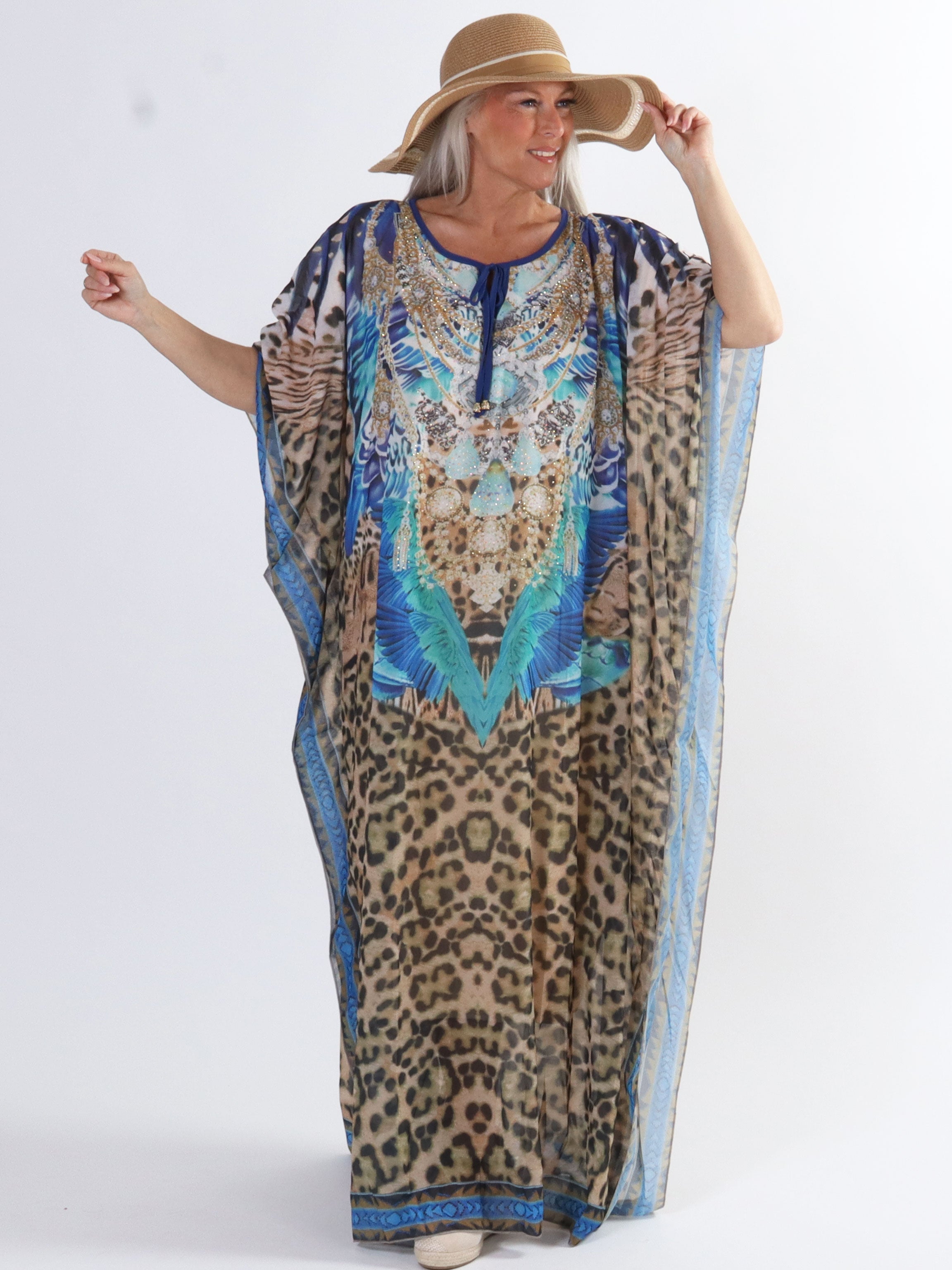 Sasha Leo - Lang plus size tunika med leo print og similisten