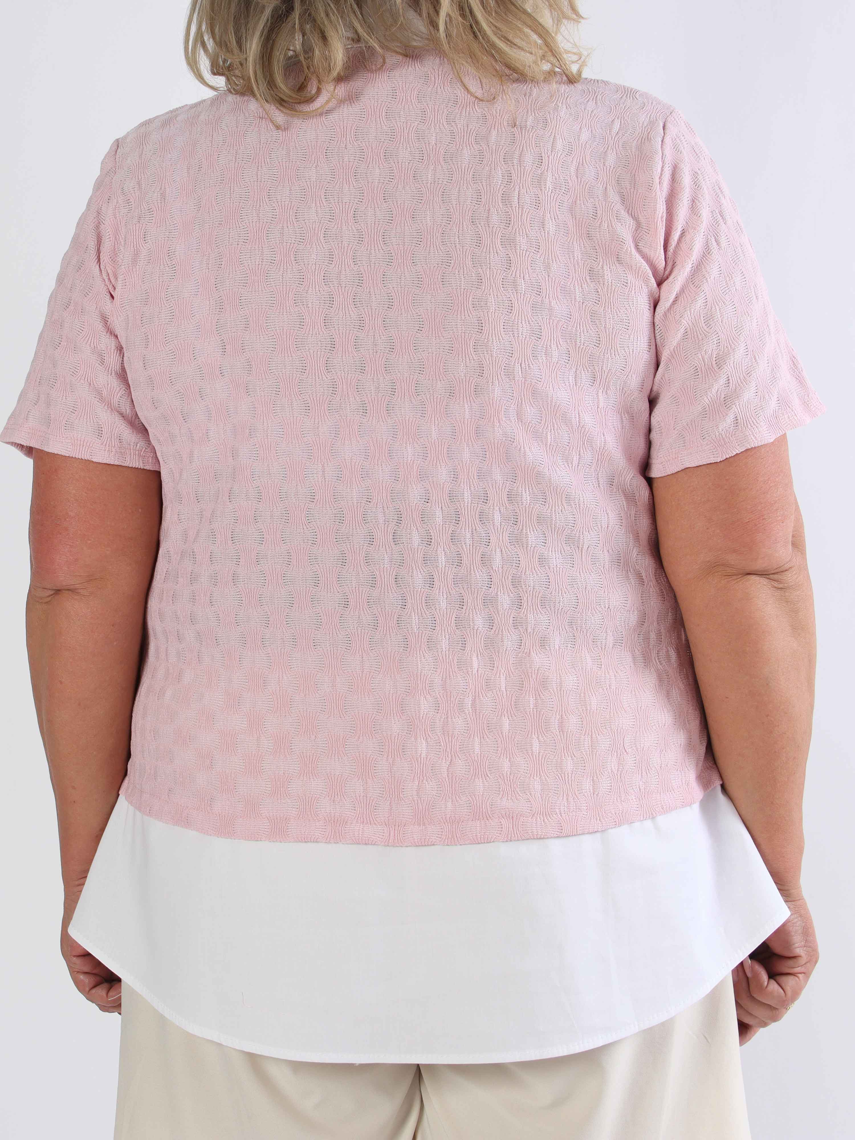 Shandel - Sød stretchy plus size bluse med skjortedetaljer