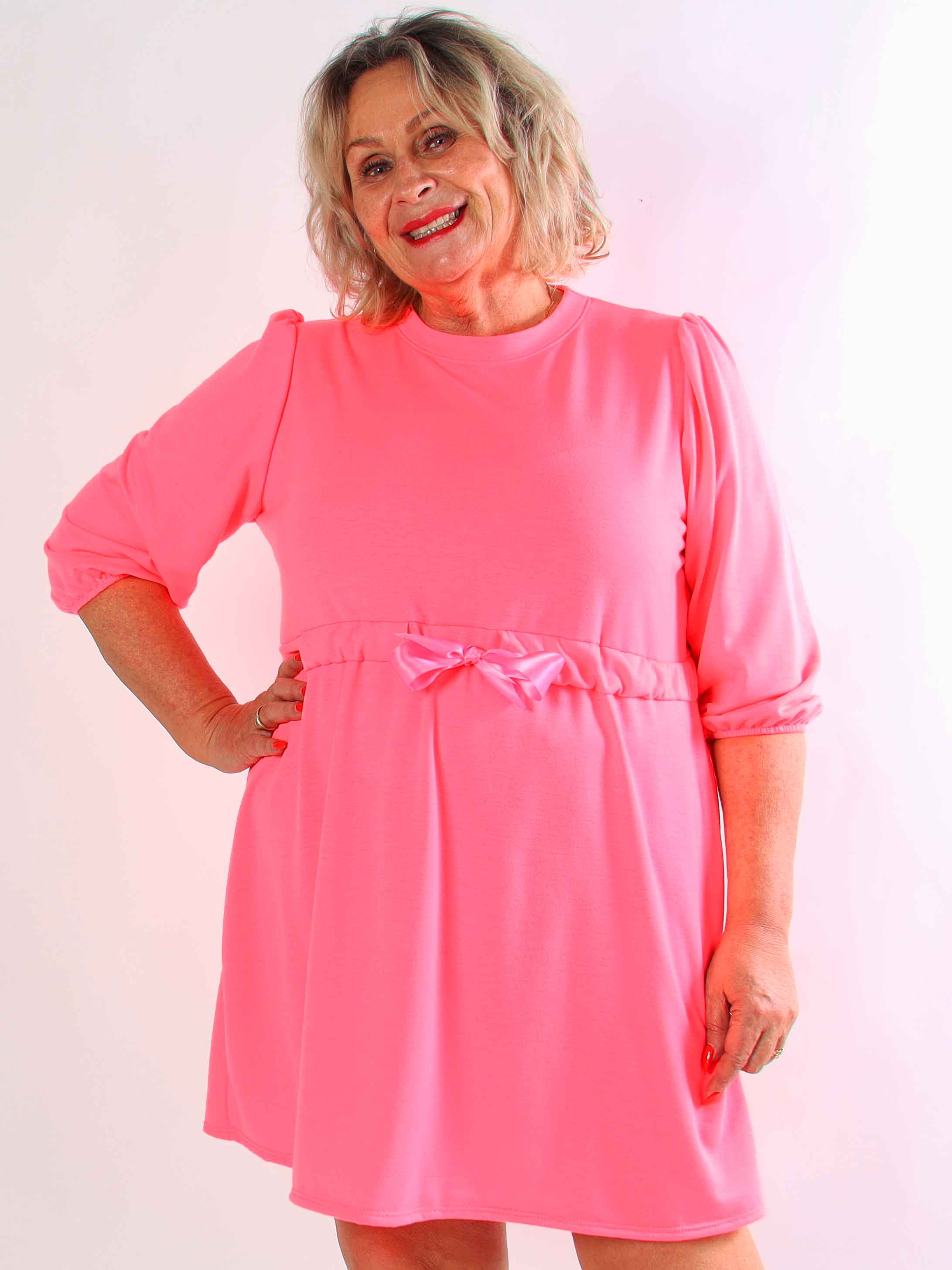 Skyler - Plus size joggingkjole i bomuld med bånd i taljen