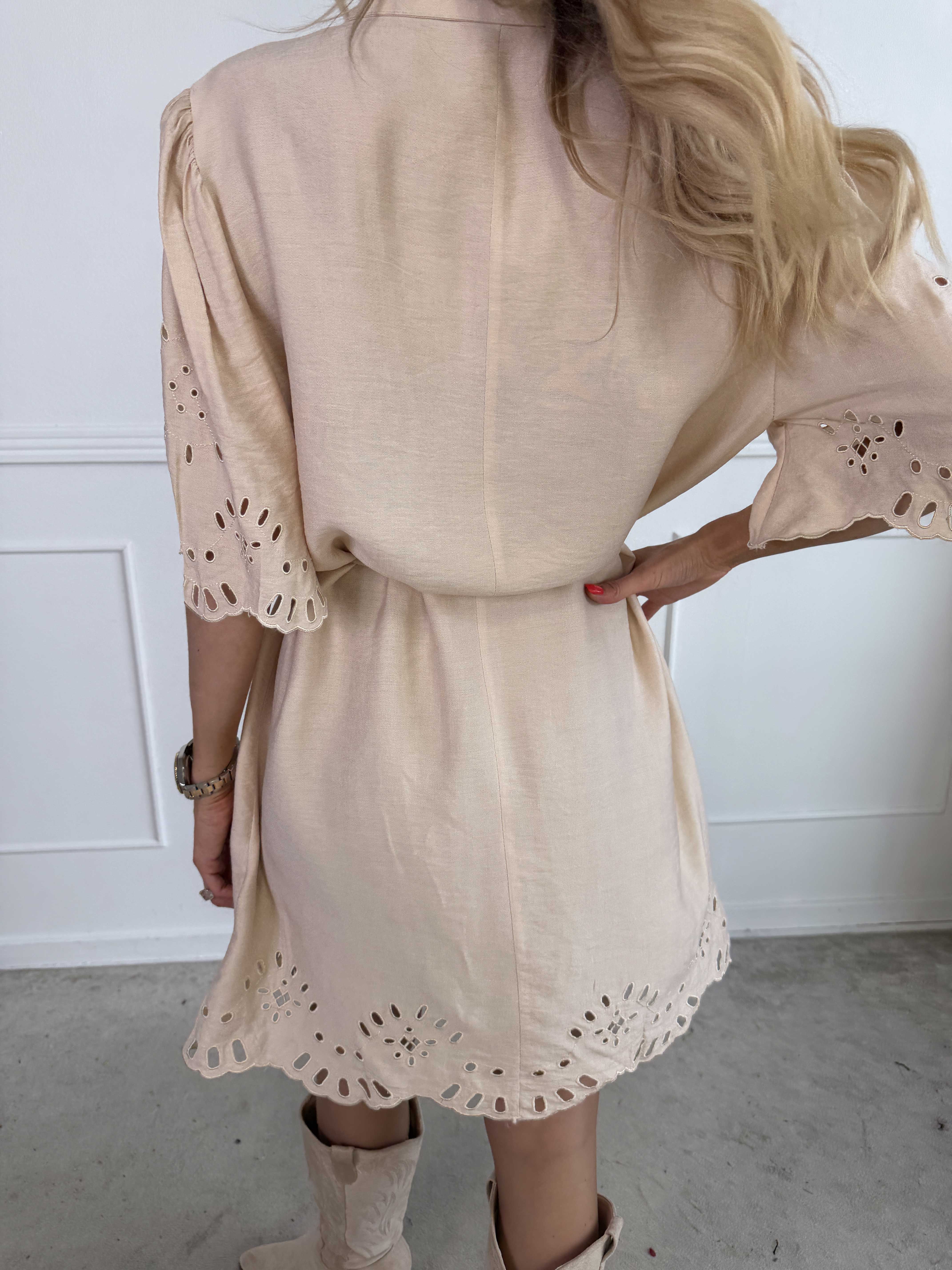 Slavica - Skjortekjole i viskose med søde detaljer