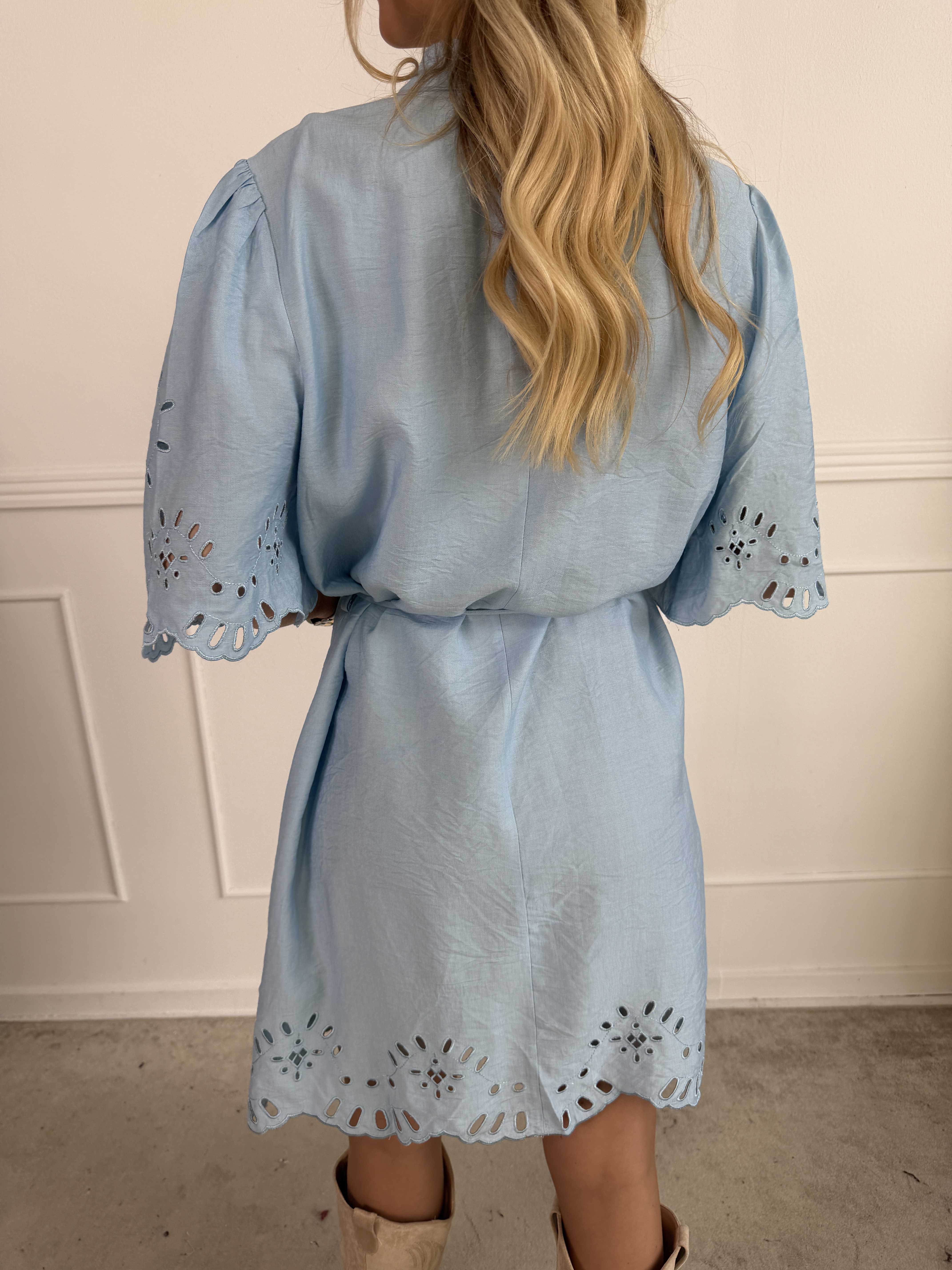 Slavica - Skjortekjole i viskose med søde detaljer